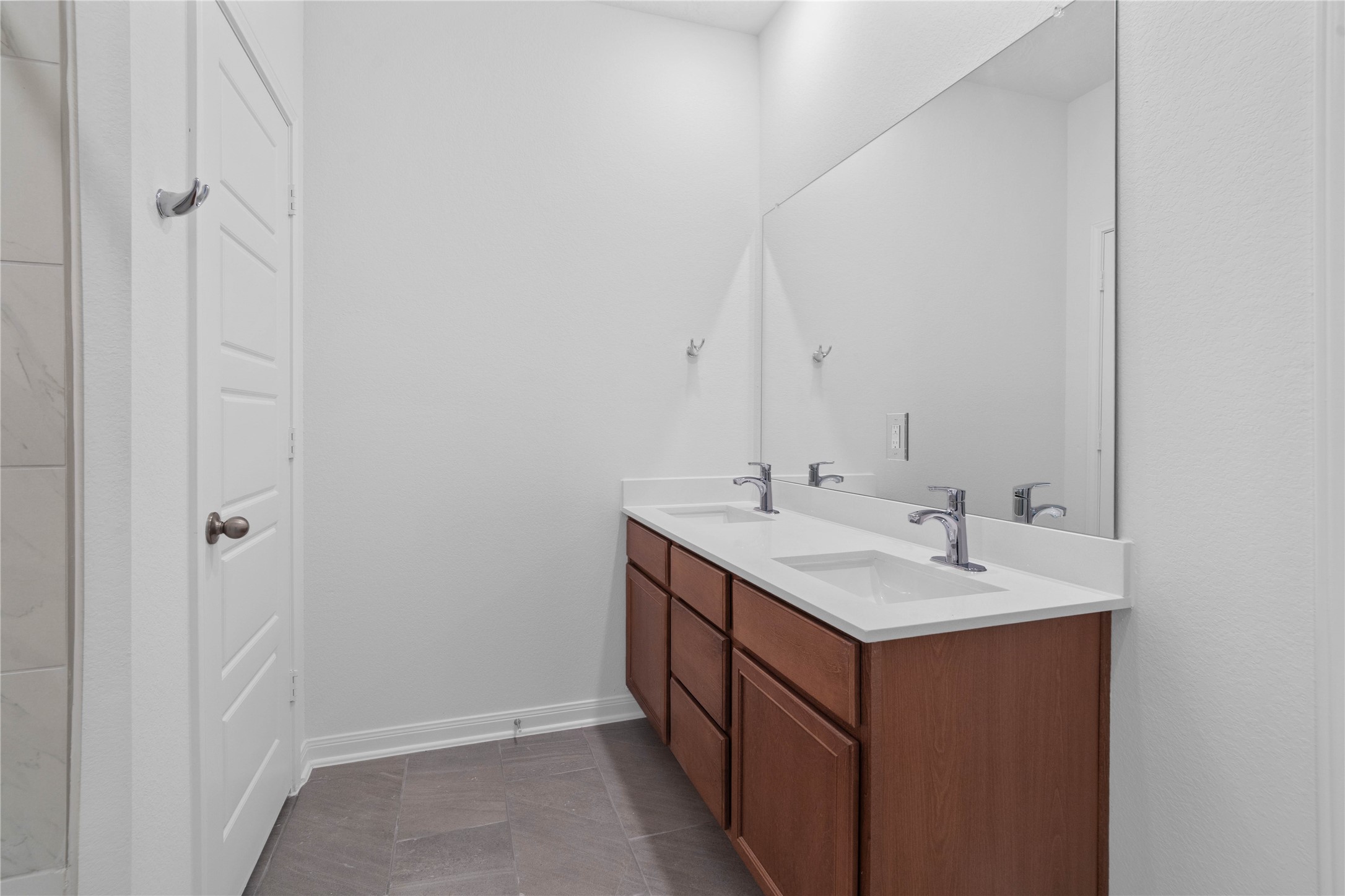 2511 Spruce Hill Road Property Photo 12