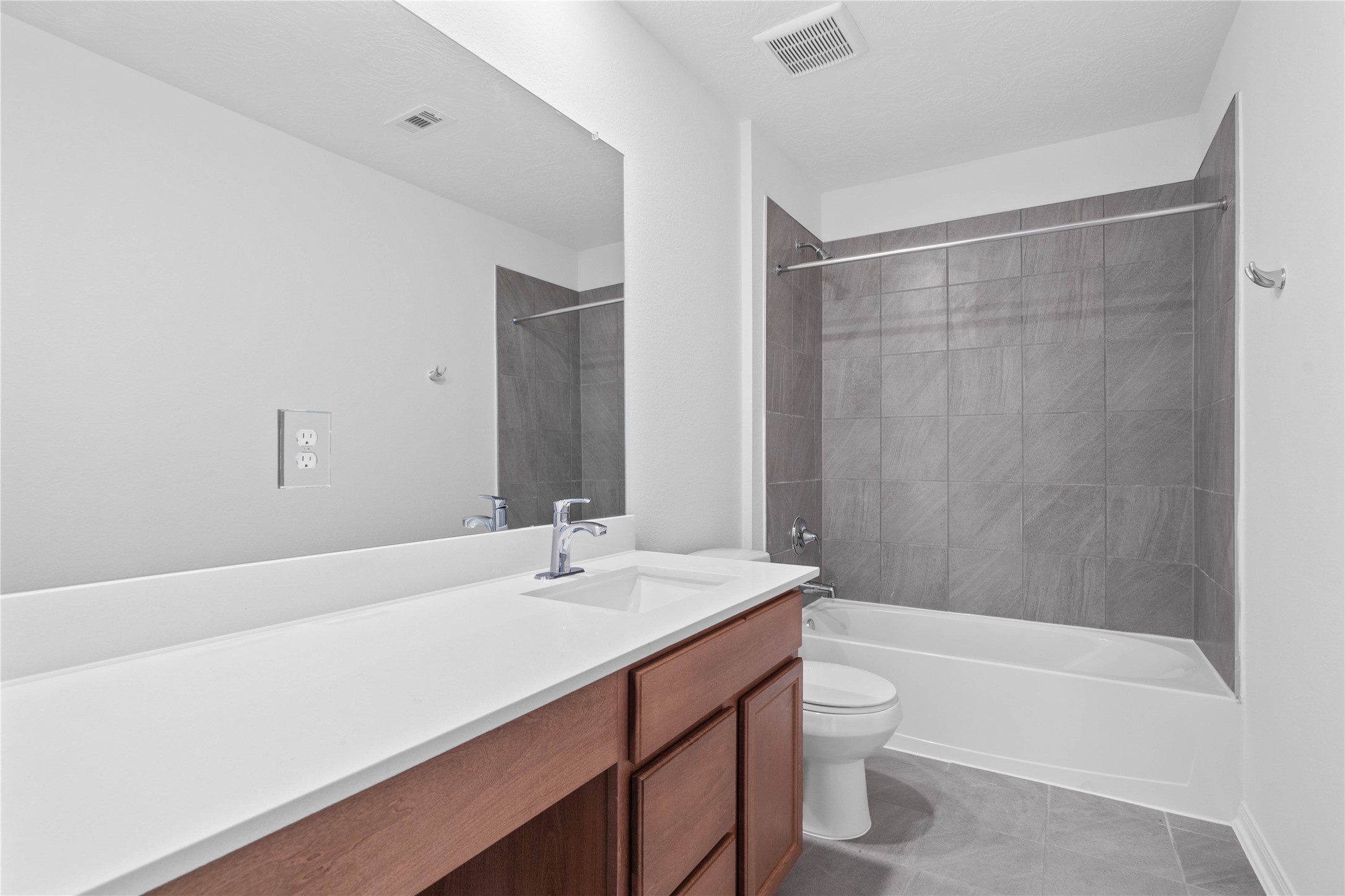2511 Spruce Hill Road Property Photo 26