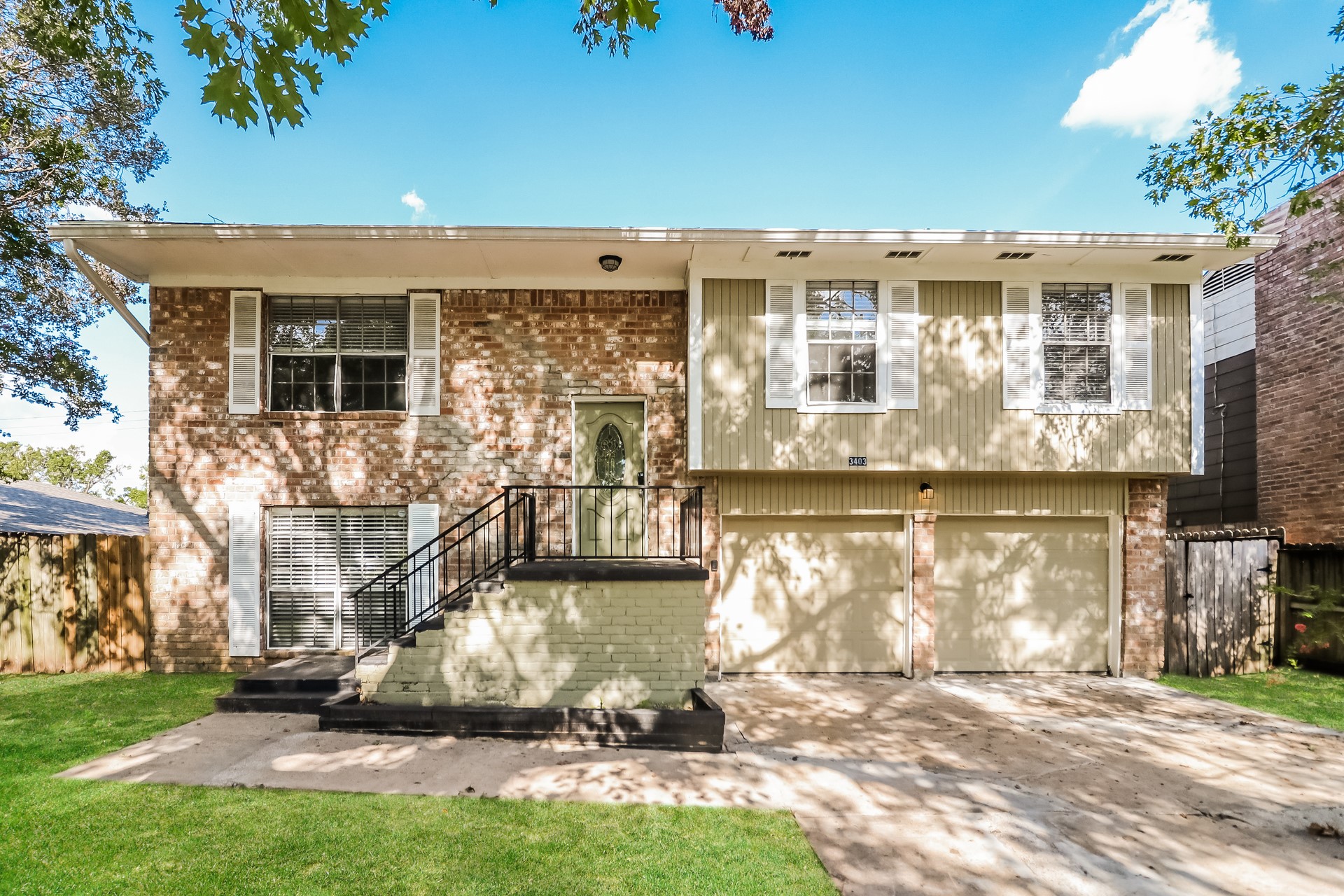 3403 Meadowview Drive Property Photo