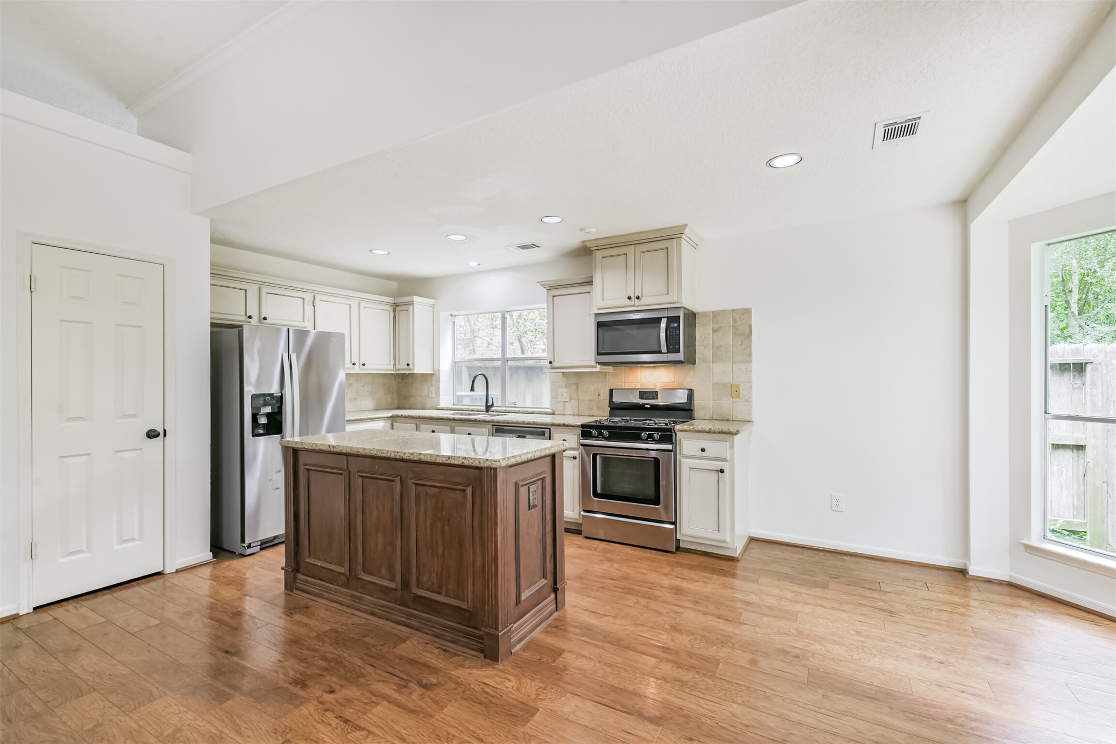 43 E Trillium Circle Property Photo 7