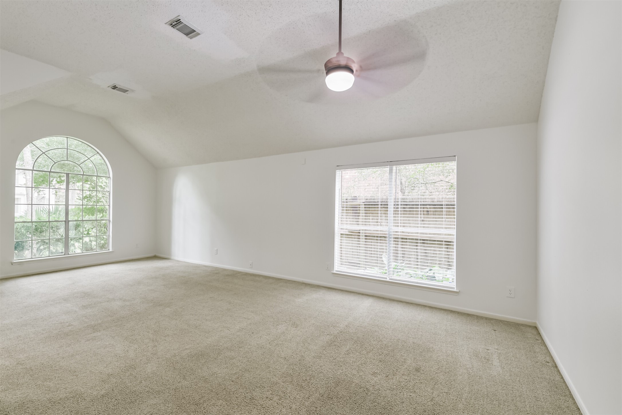 43 E Trillium Circle Property Photo 14