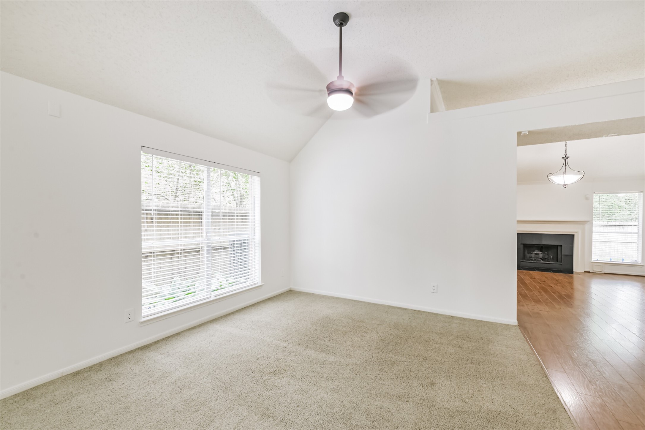 43 E Trillium Circle Property Photo 16