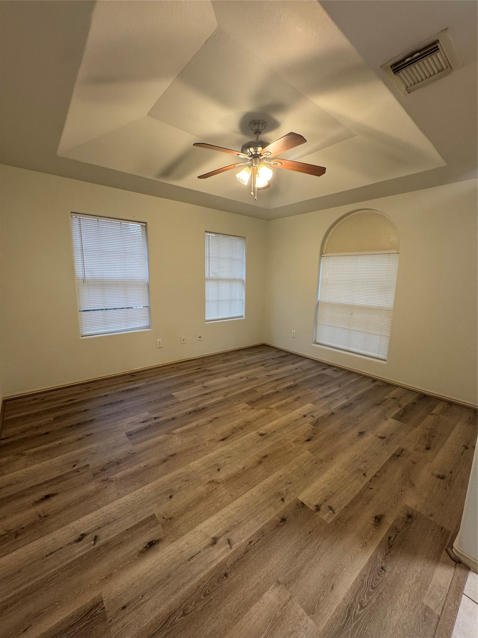 5515 Rio Ramos Street Property Photo 12