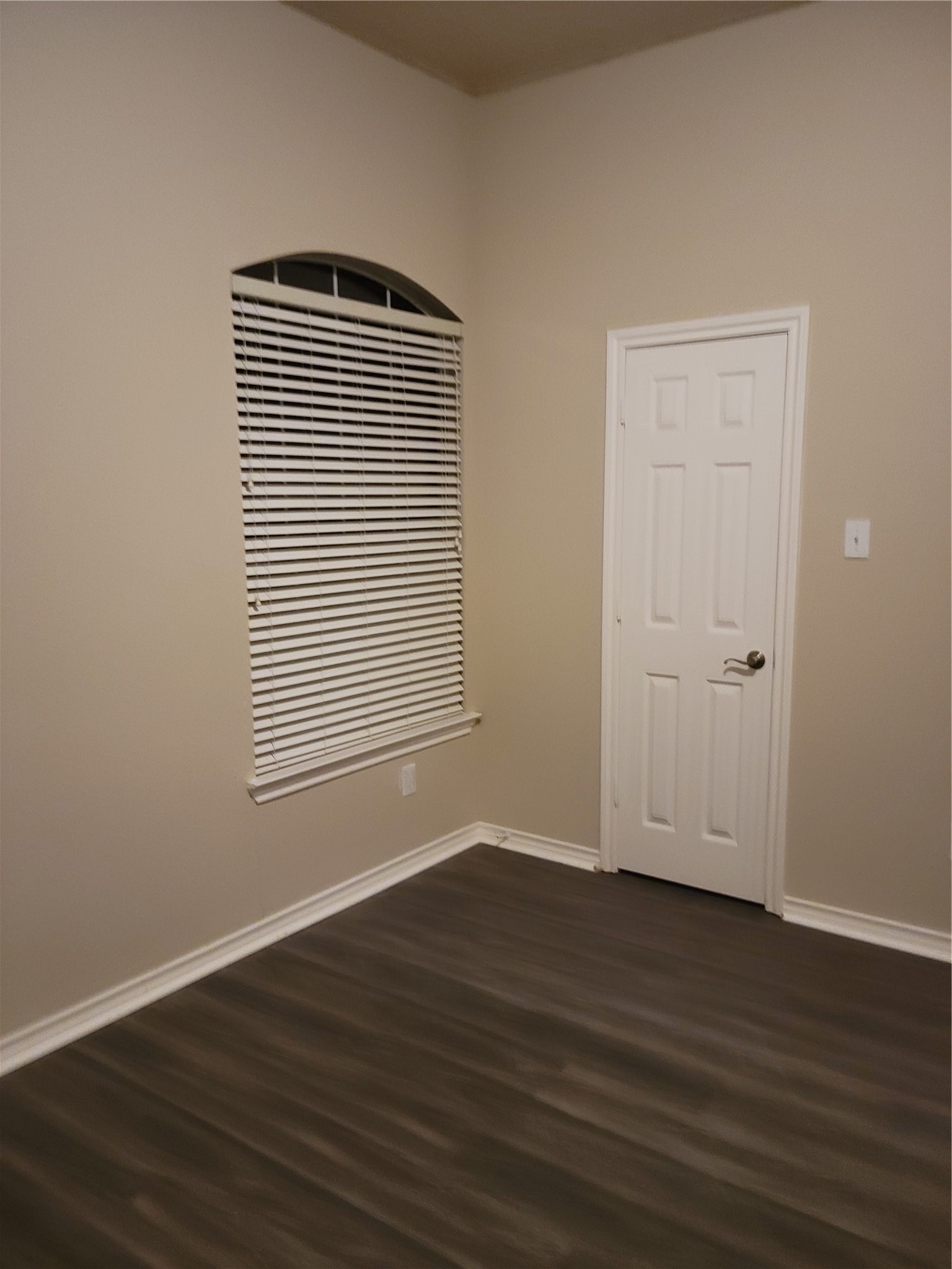 11134 Sheldon Bend Drive Property Photo 21
