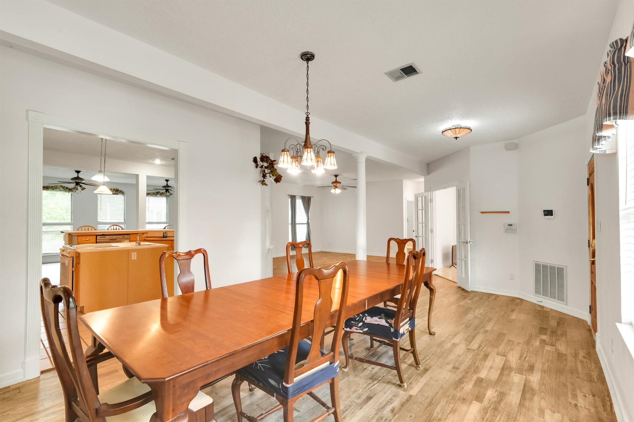 22210 Timber Ridge Drive Property Photo 7