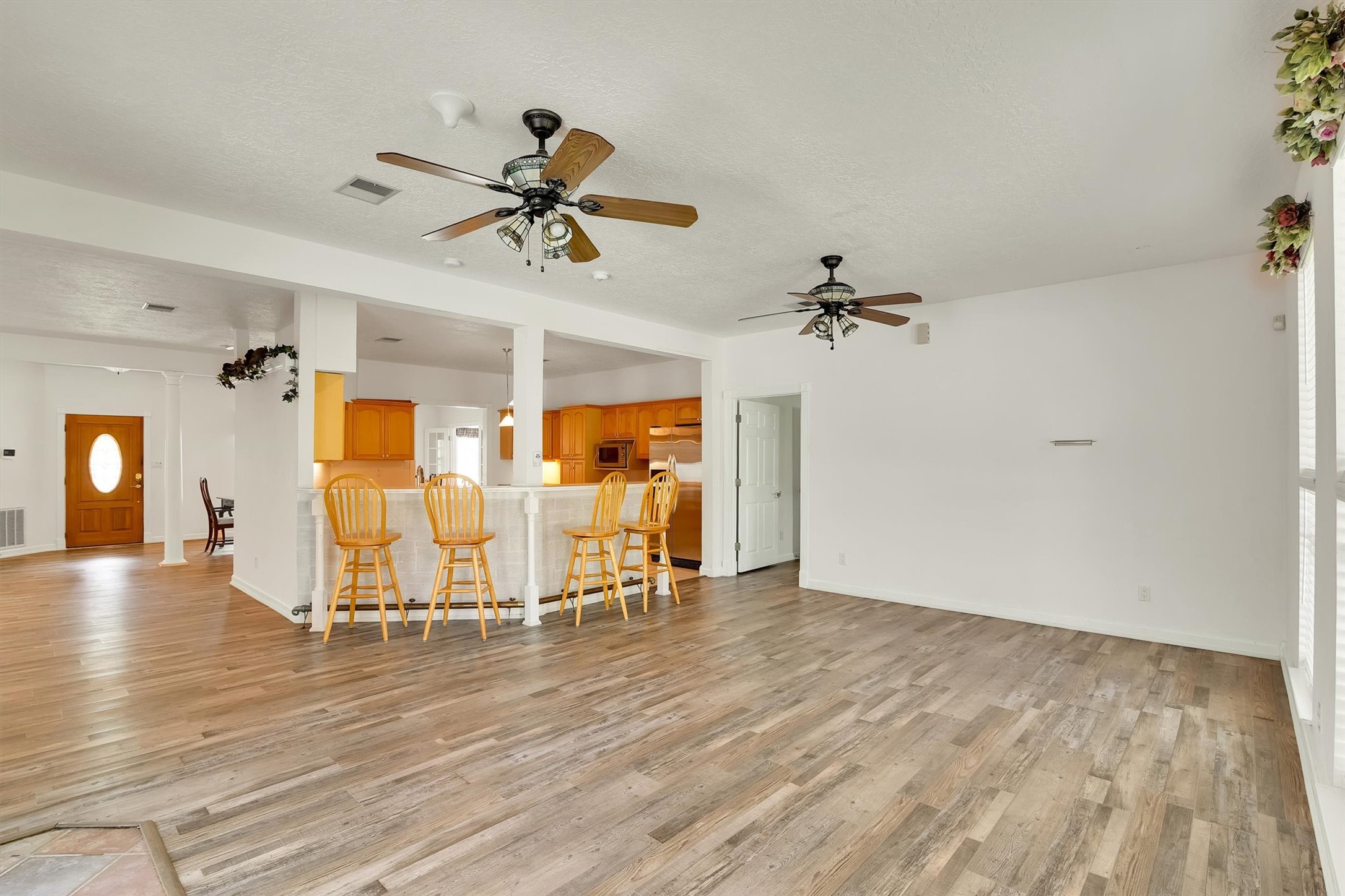 22210 Timber Ridge Drive Property Photo 12