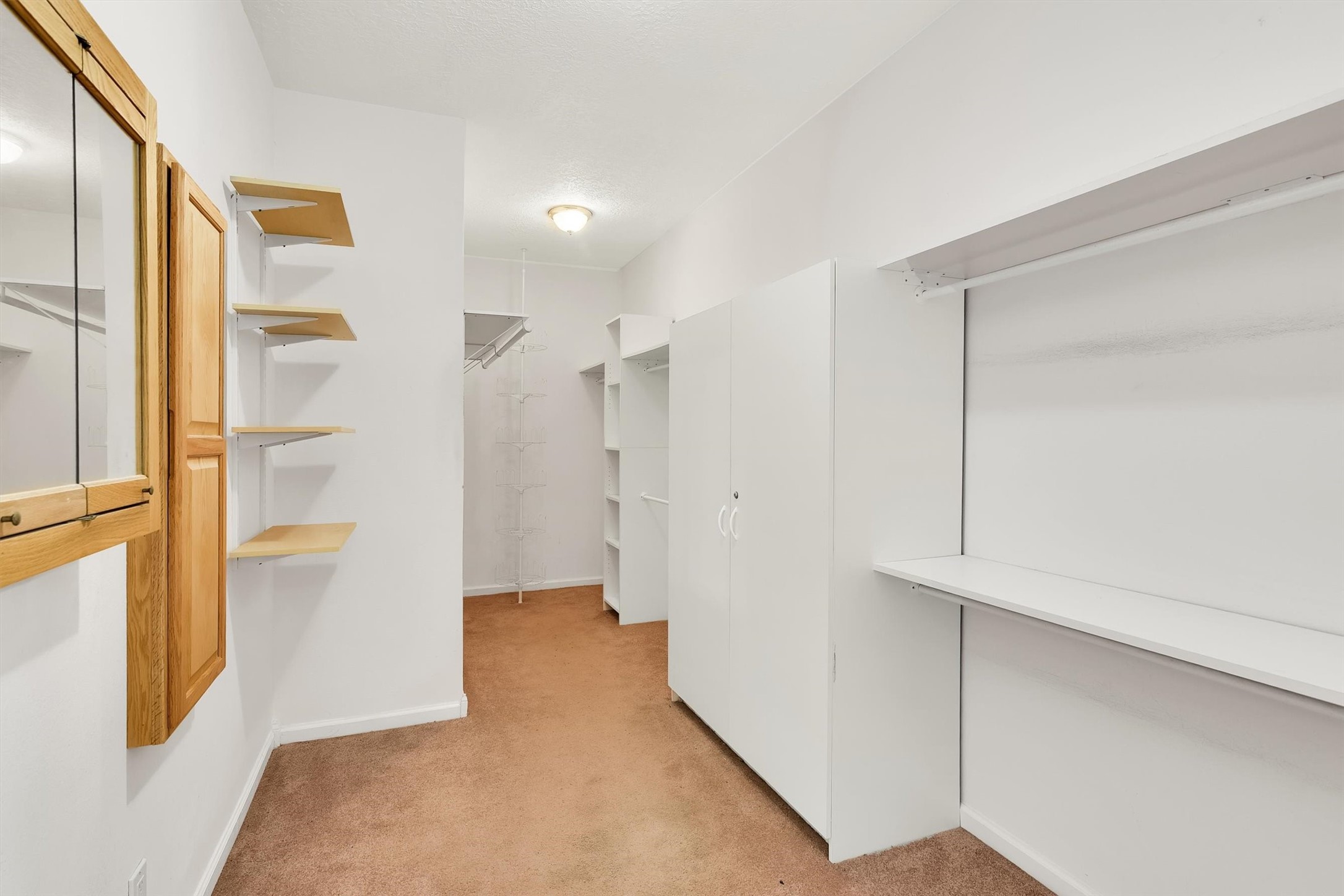 22210 Timber Ridge Drive Property Photo 20
