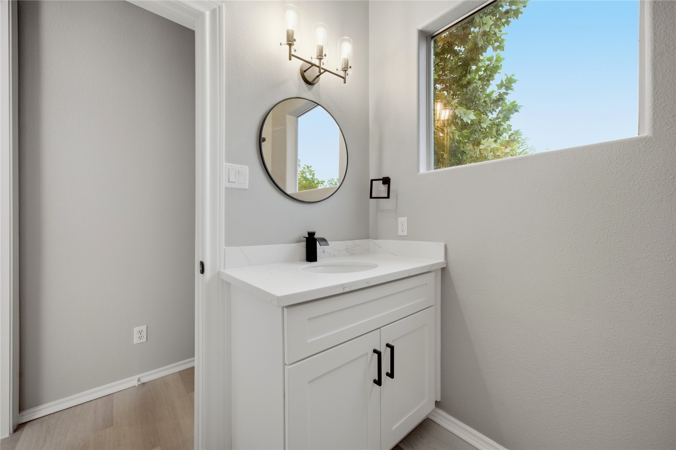 1610 Holman Street Property Photo 16
