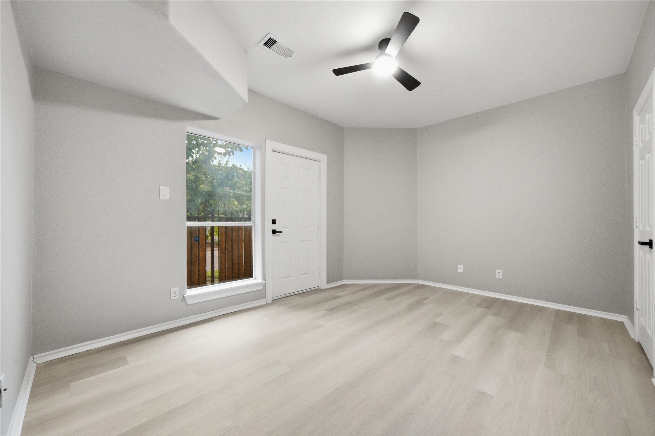 1610 Holman Street Property Photo 28