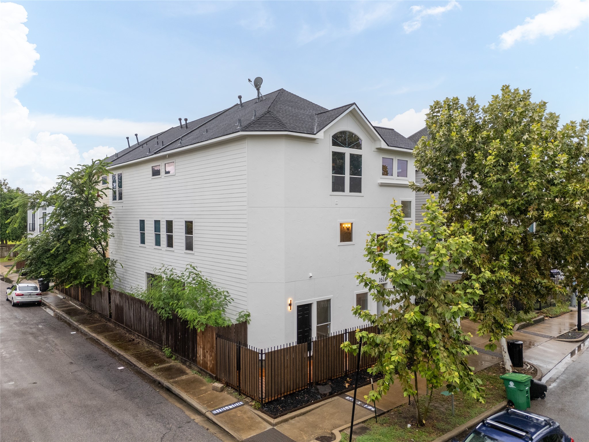 1610 Holman Street Property Photo 34