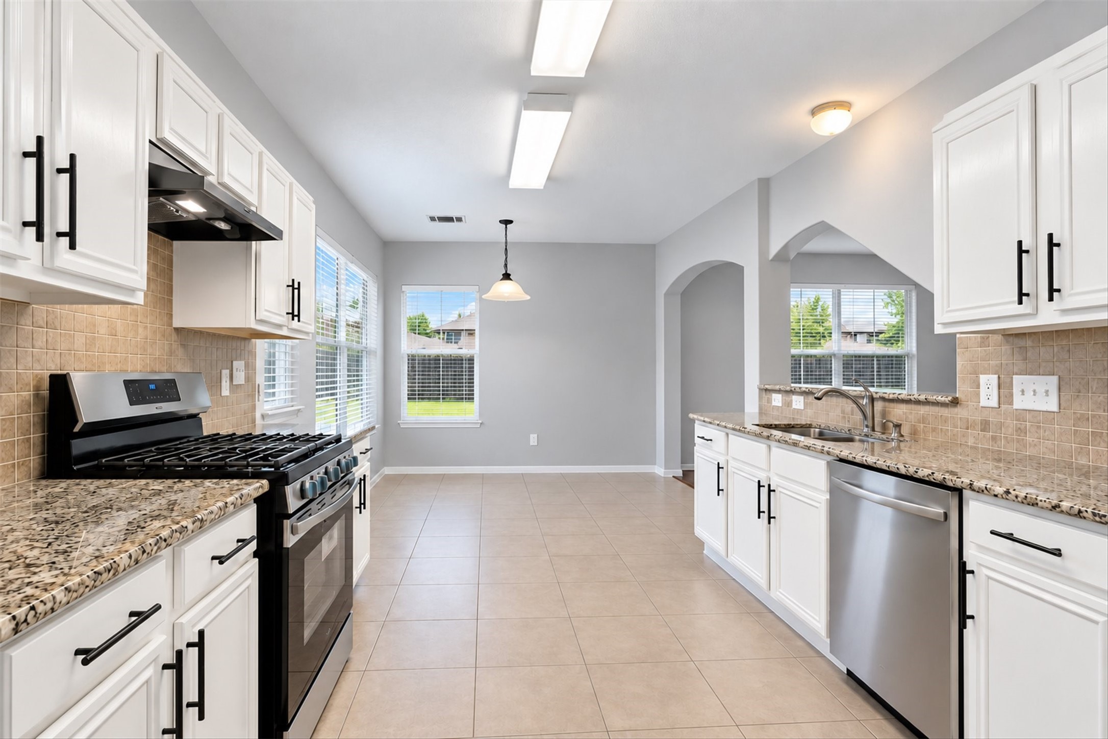 25039 Galium Meadows Property Photo 13