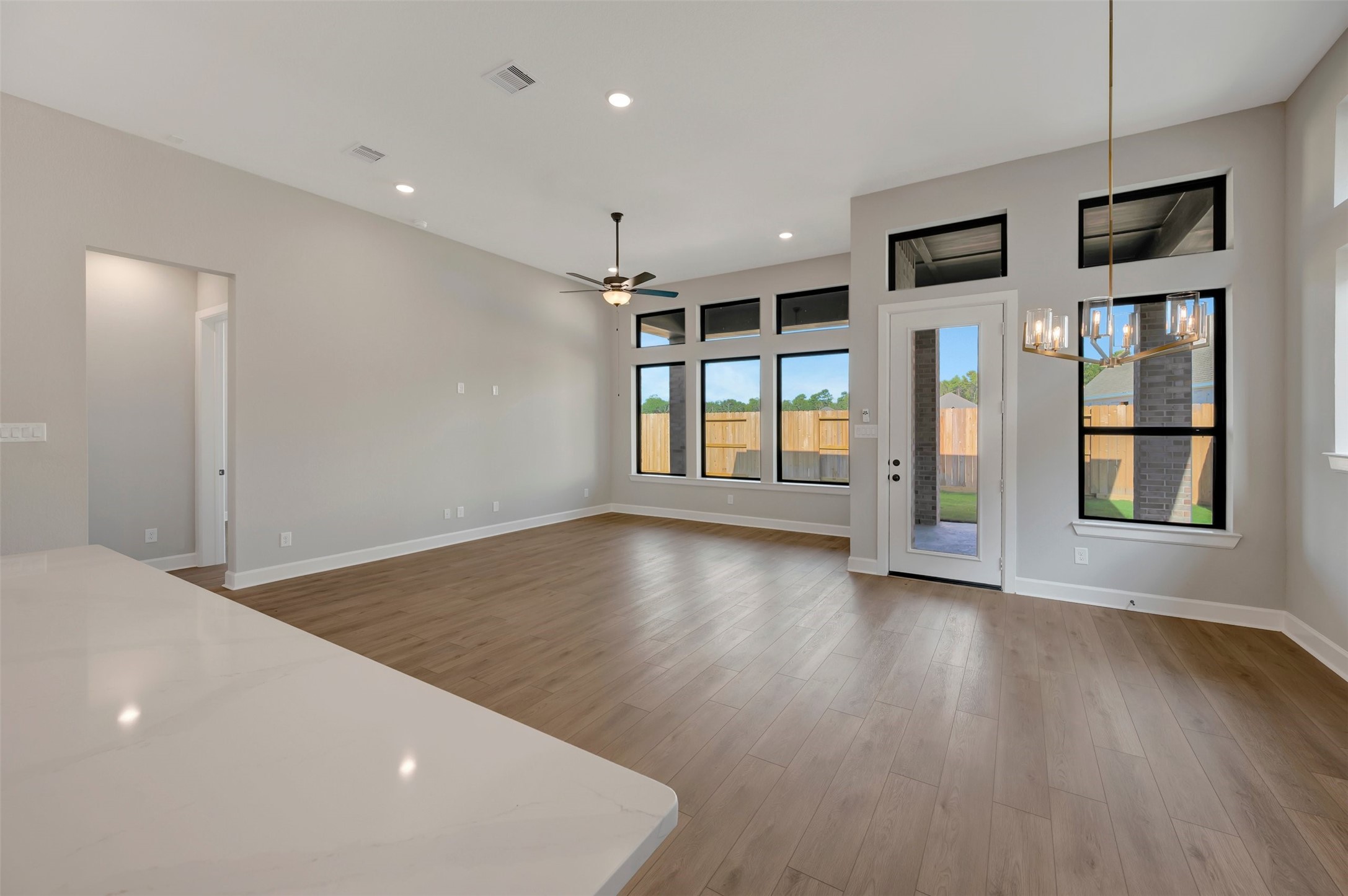 21932 Rolling Greens Road Property Photo 26