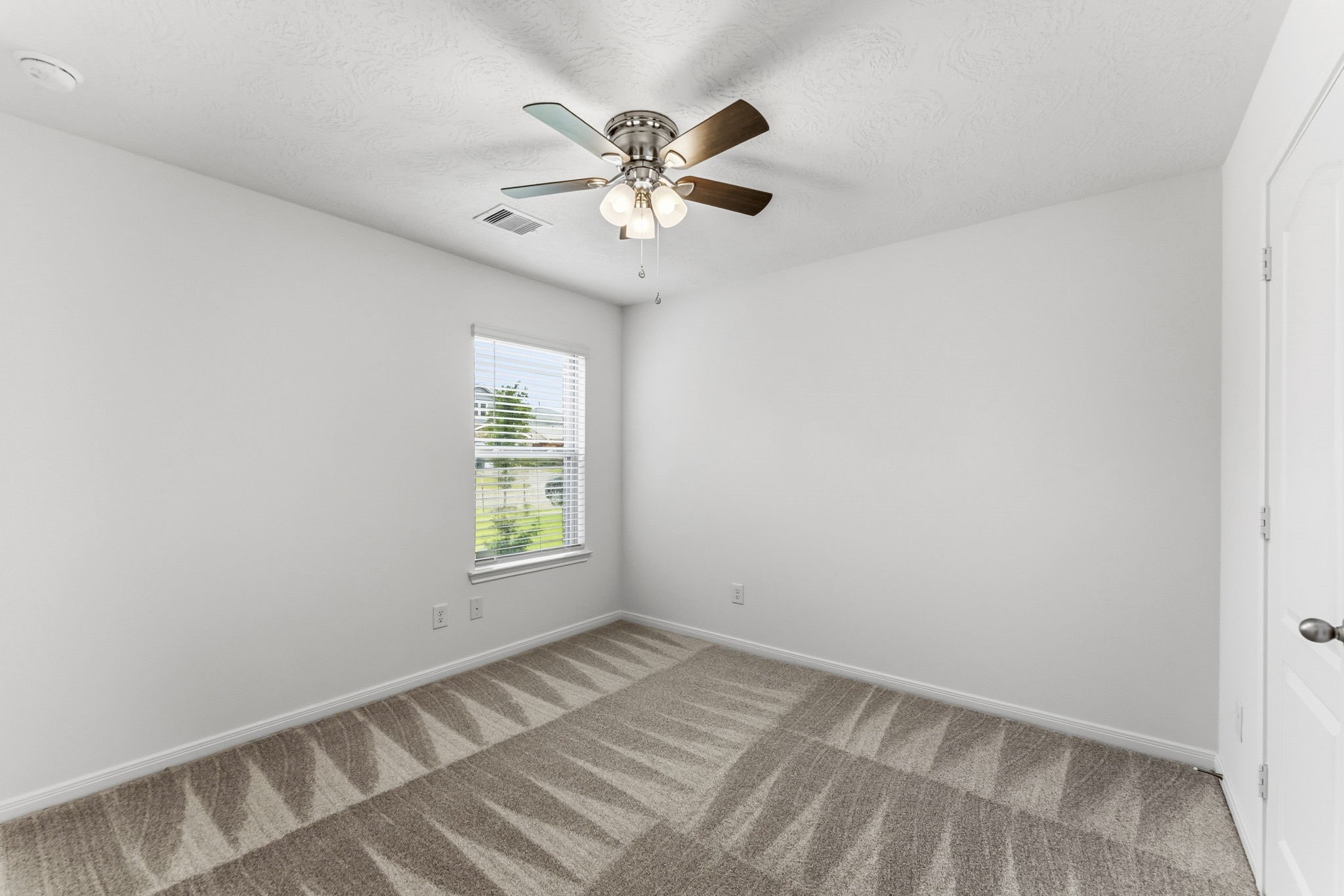 9530 Louis Phillip Street Property Photo 20