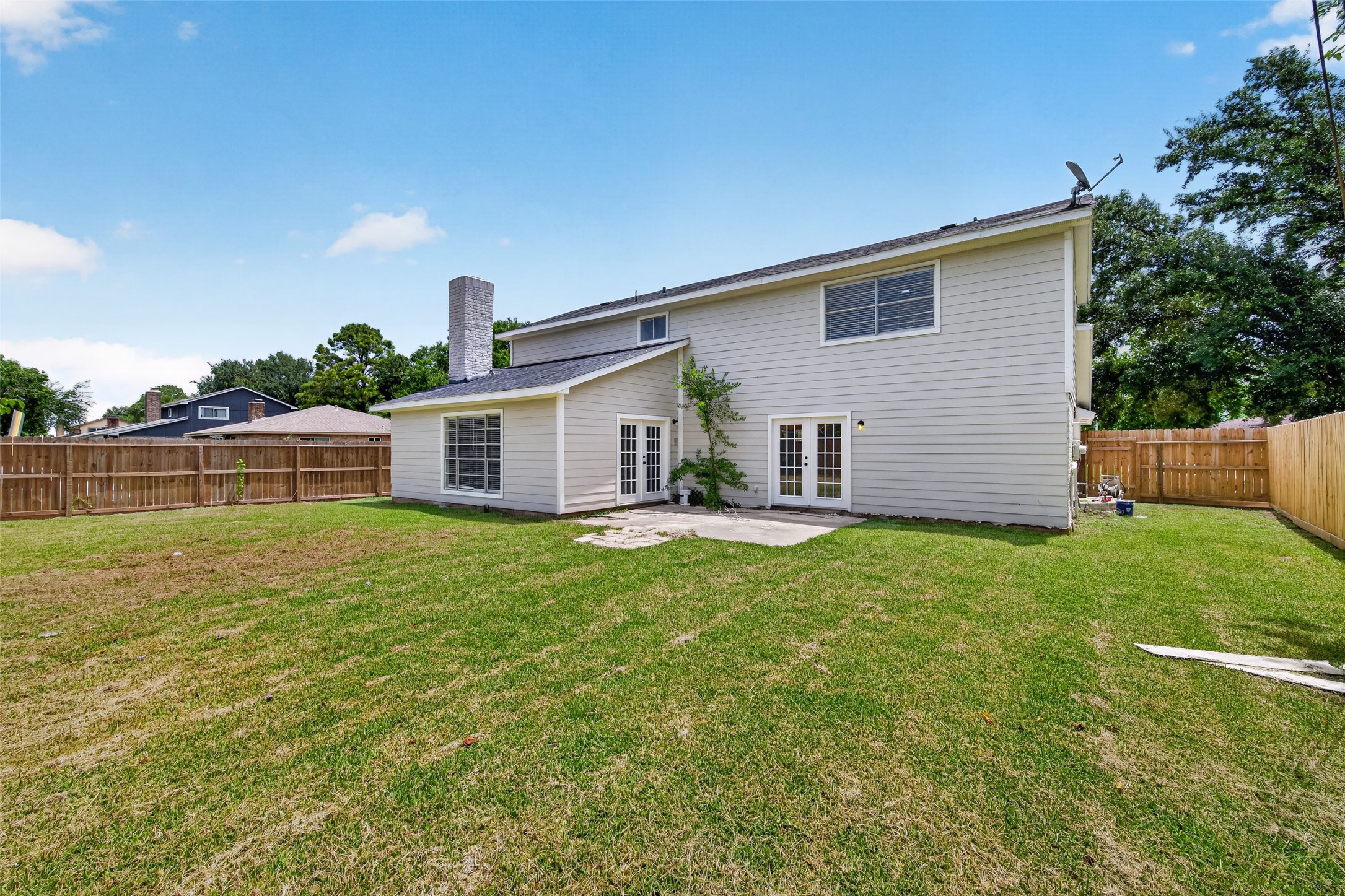 10102 Old Towne Lane Property Photo 5