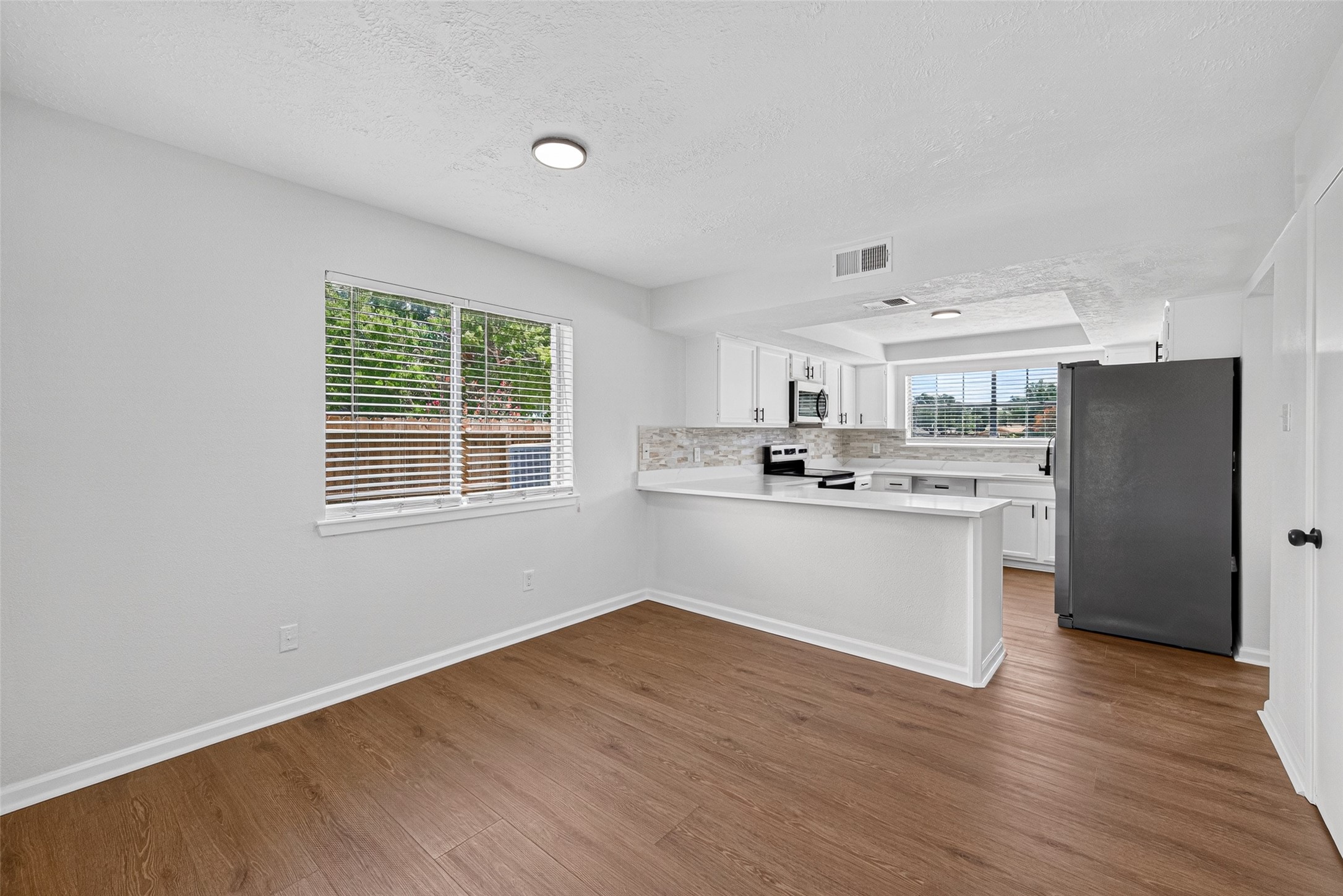 10102 Old Towne Lane Property Photo 15