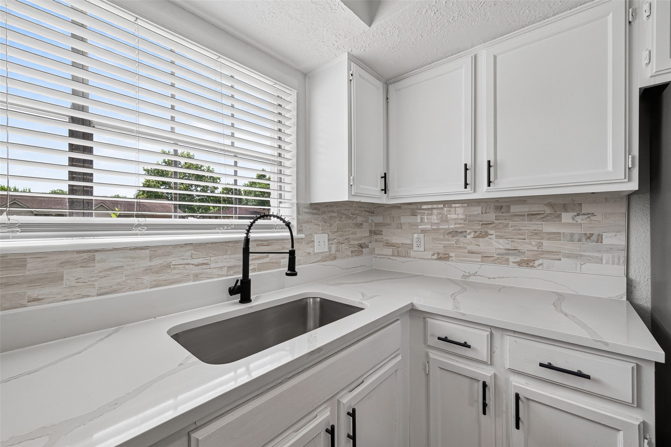 10102 Old Towne Lane Property Photo 18
