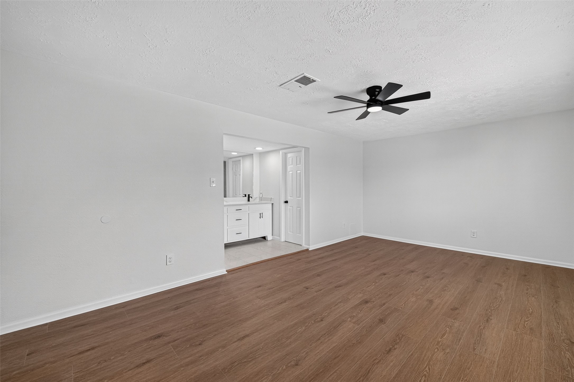 10102 Old Towne Lane Property Photo 35