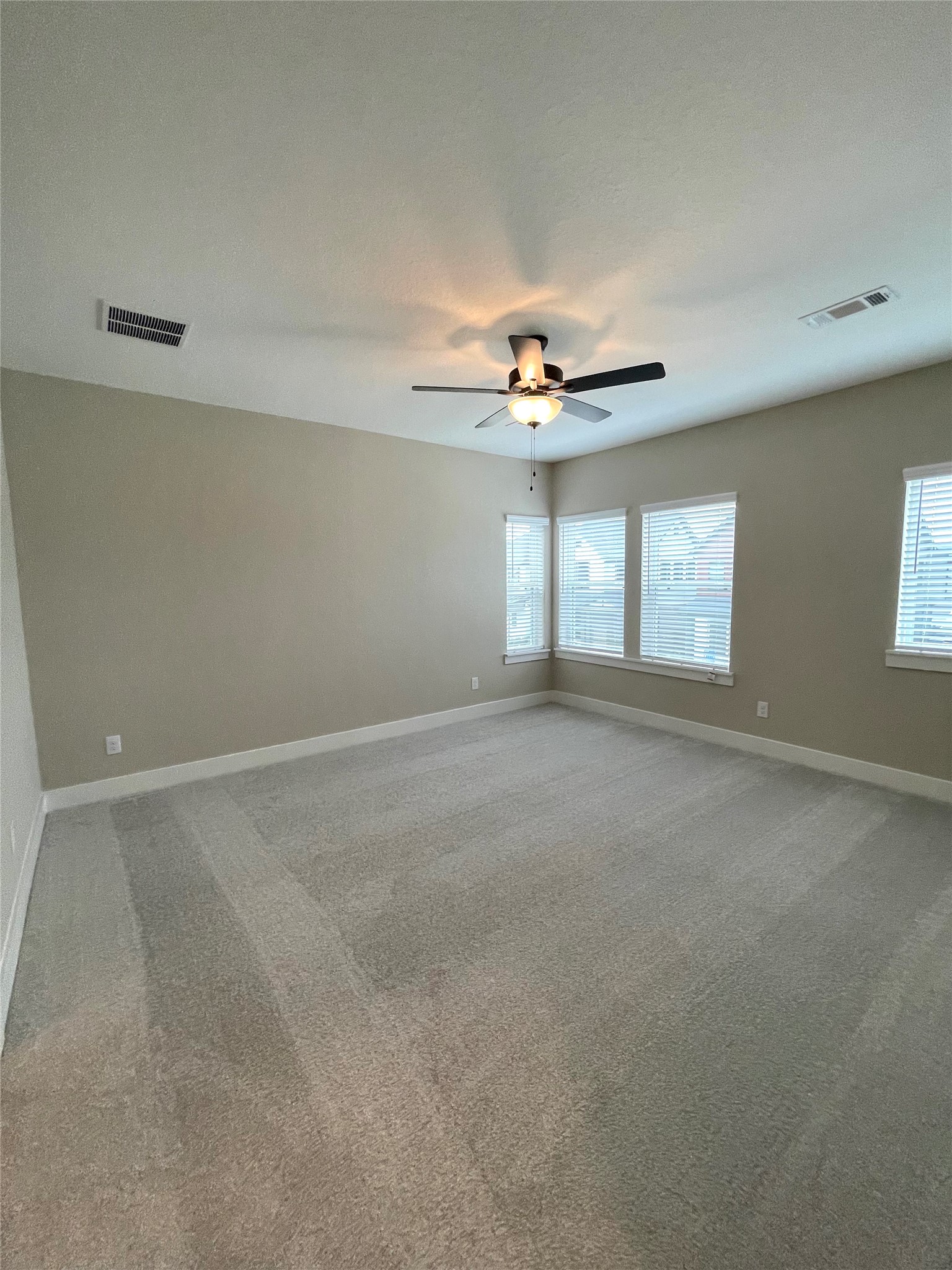 18607 Courteous Way Property Photo 19