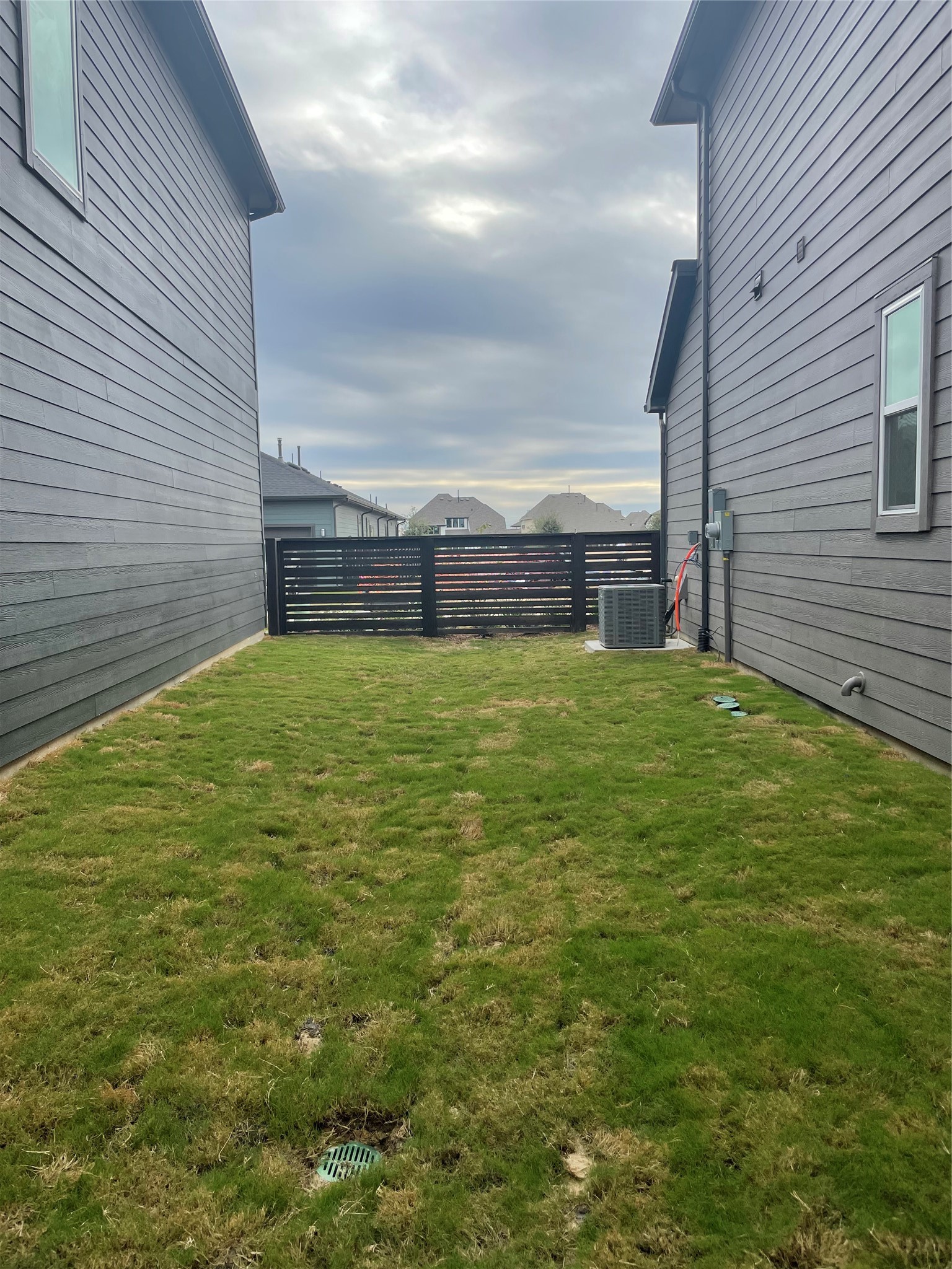 18607 Courteous Way Property Photo 36