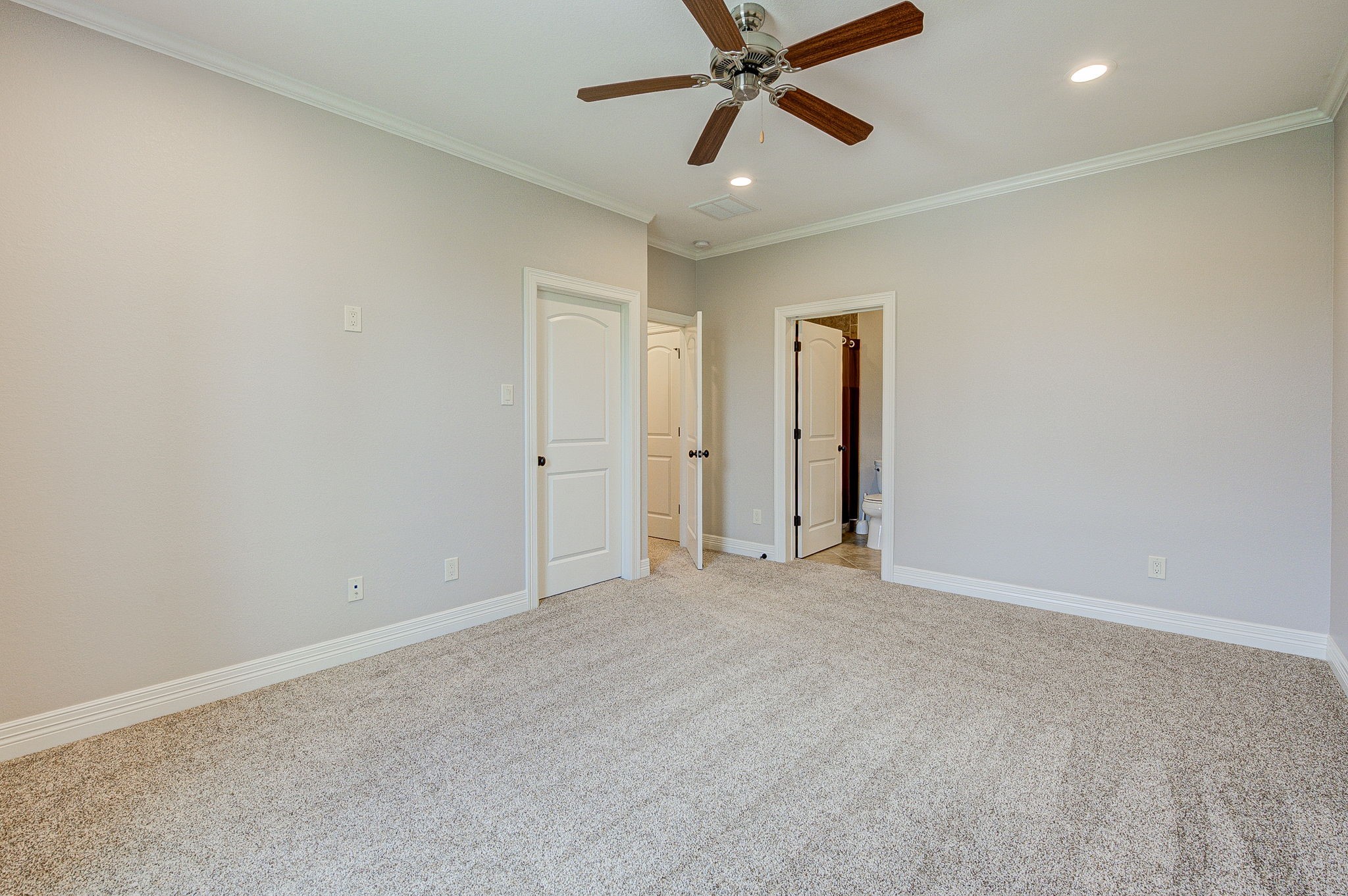 27303 Silver Jade Court Property Photo 35