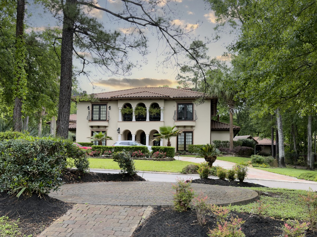 18 Majestic Falls Drive Property Photo 12