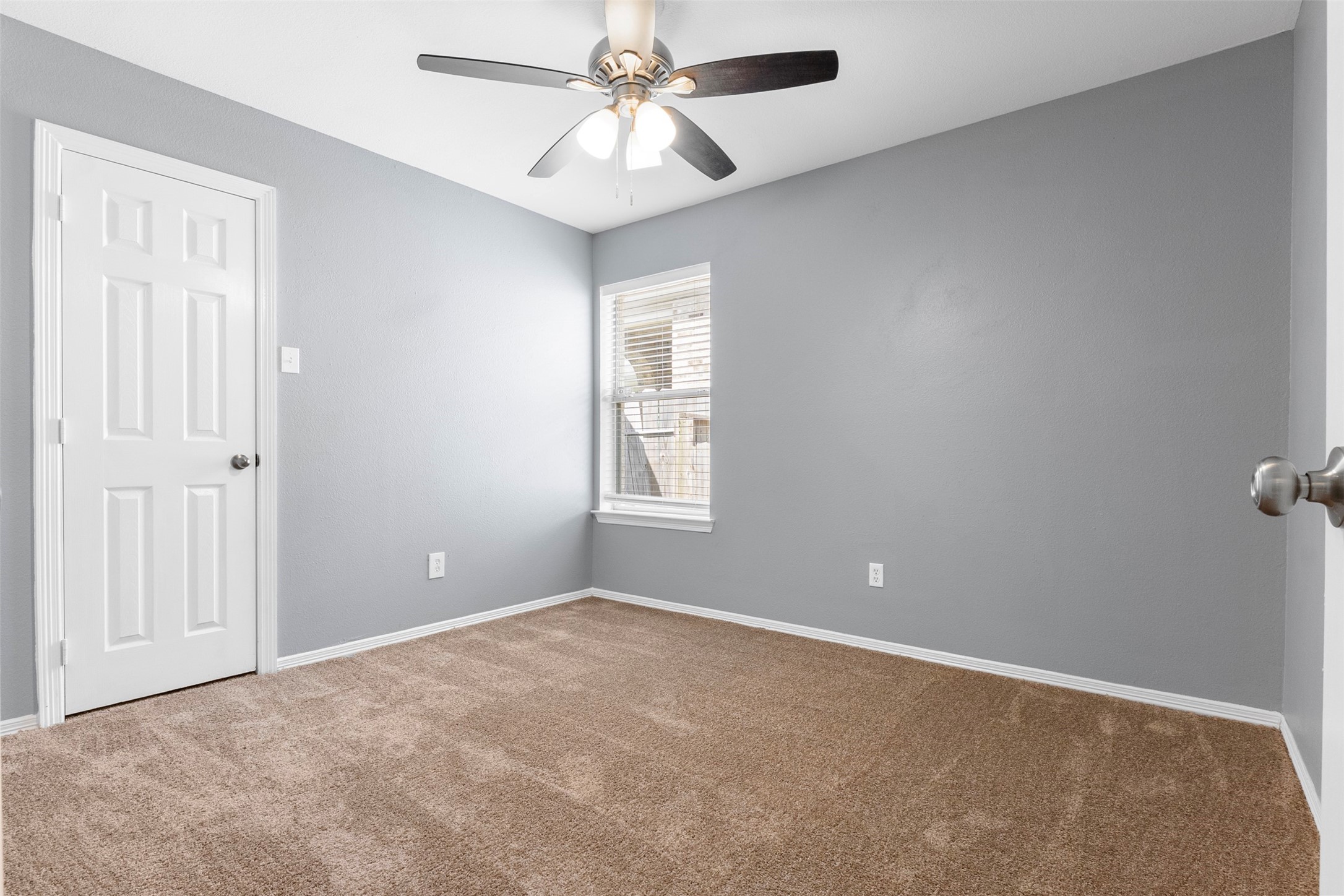 1815 Sherwood Forest Circle Property Photo 18