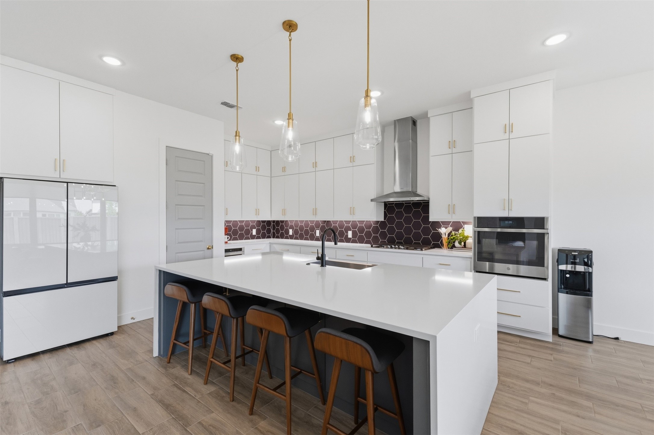 4809 White Ash Court Property Photo 8