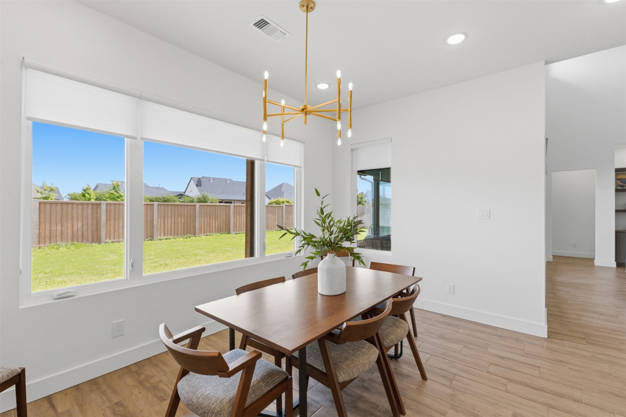 4809 White Ash Court Property Photo 11