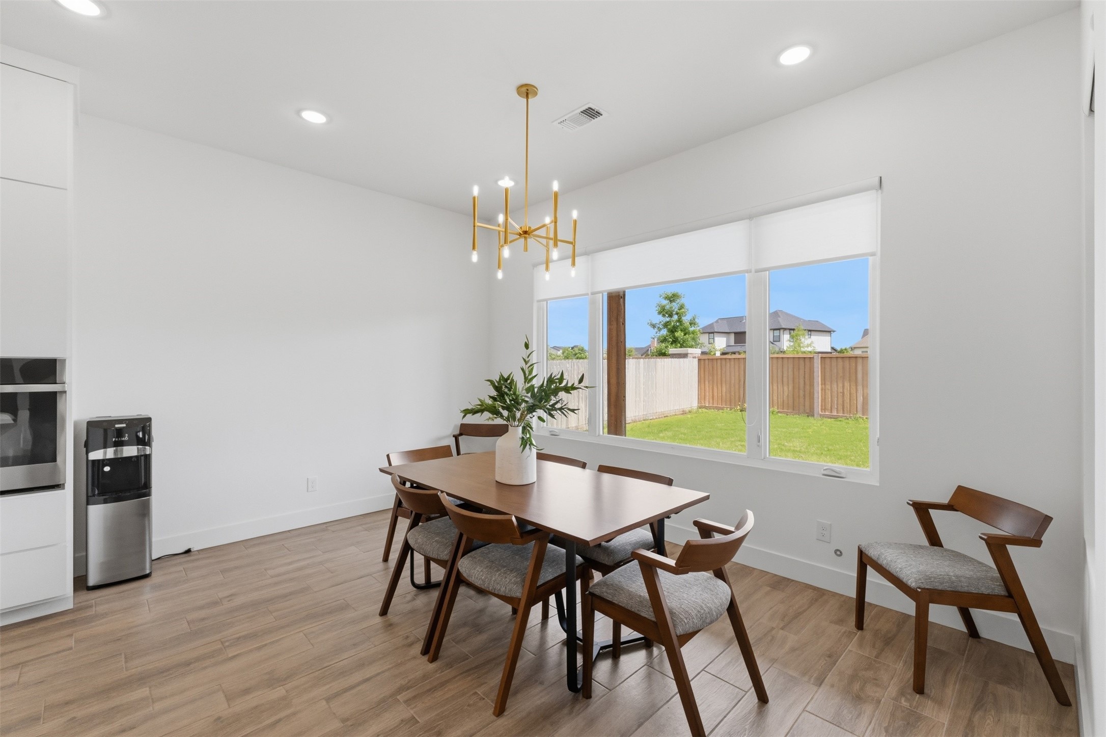 4809 White Ash Court Property Photo 12