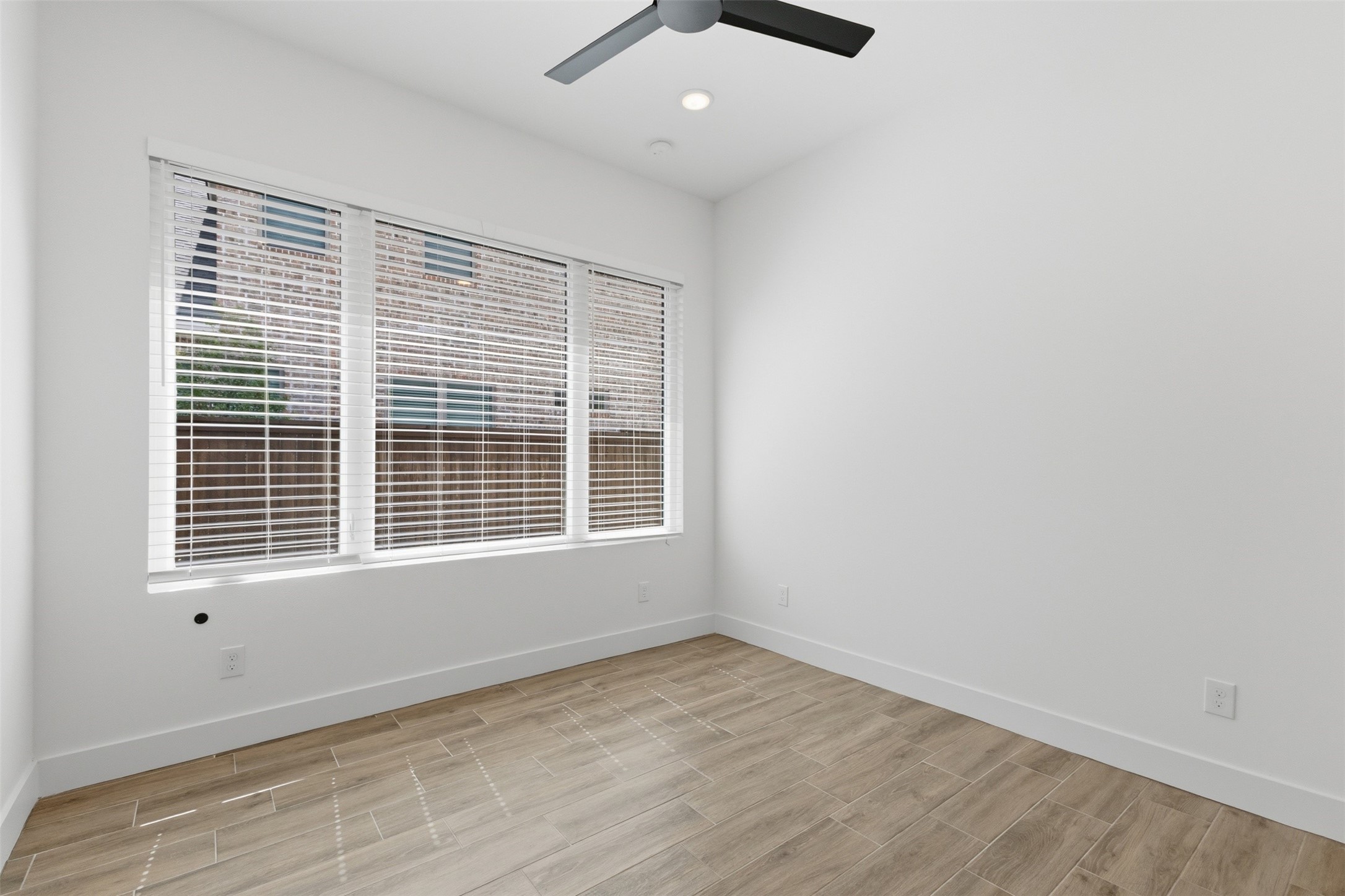 4809 White Ash Court Property Photo 23