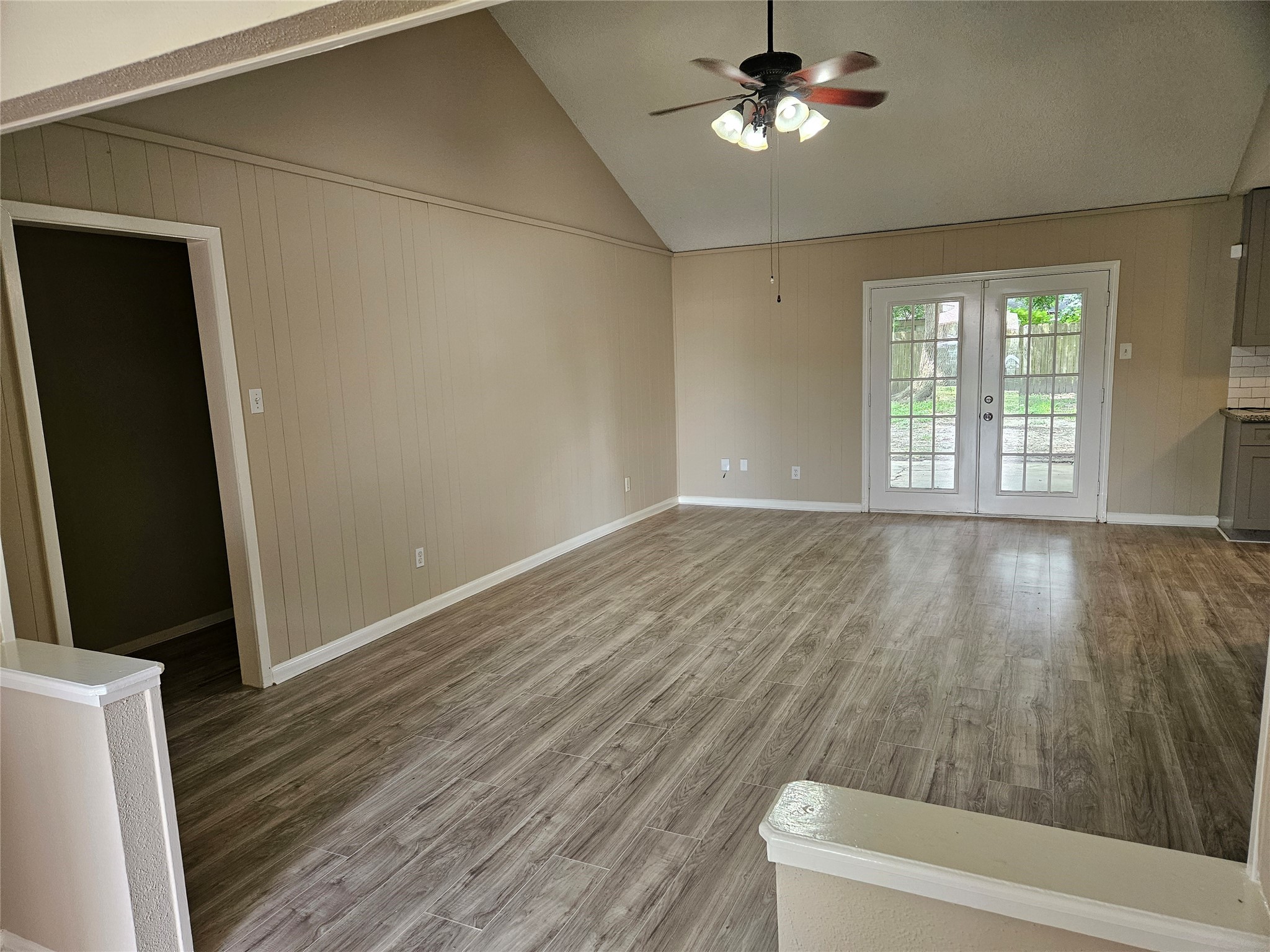 1402 New Orleans Street Property Photo 6