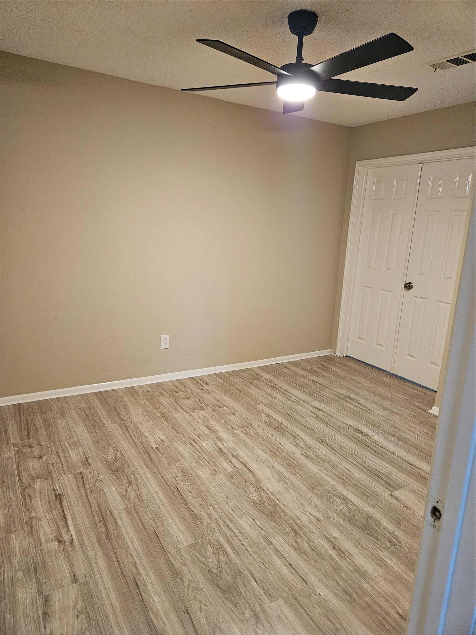 1402 New Orleans Street Property Photo 32