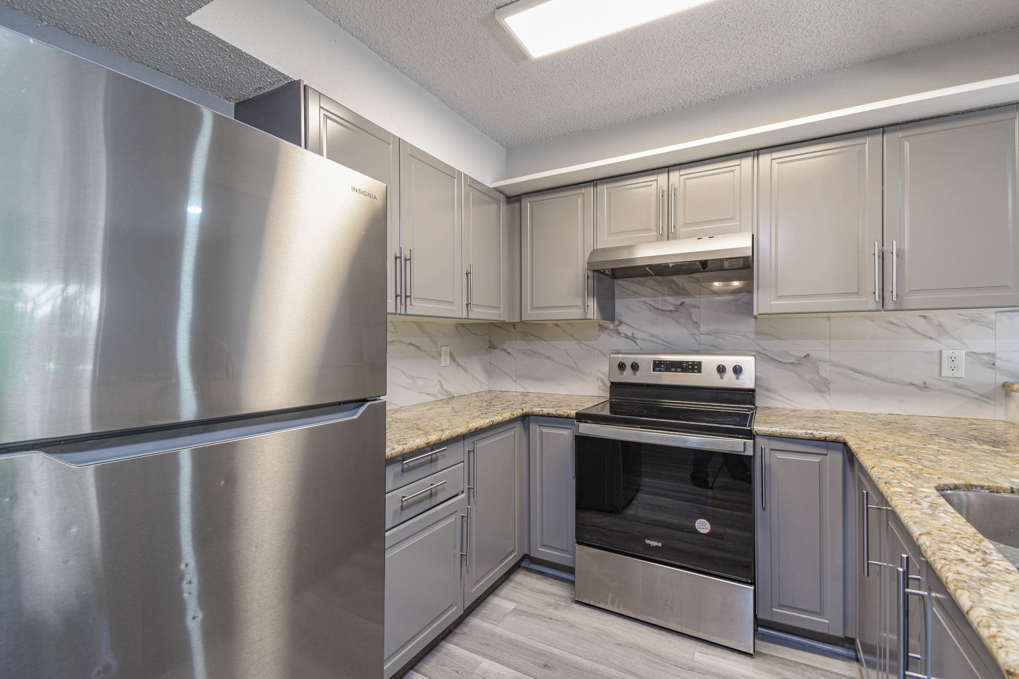 12663 Wellington Park Dr444 Property Photo 6