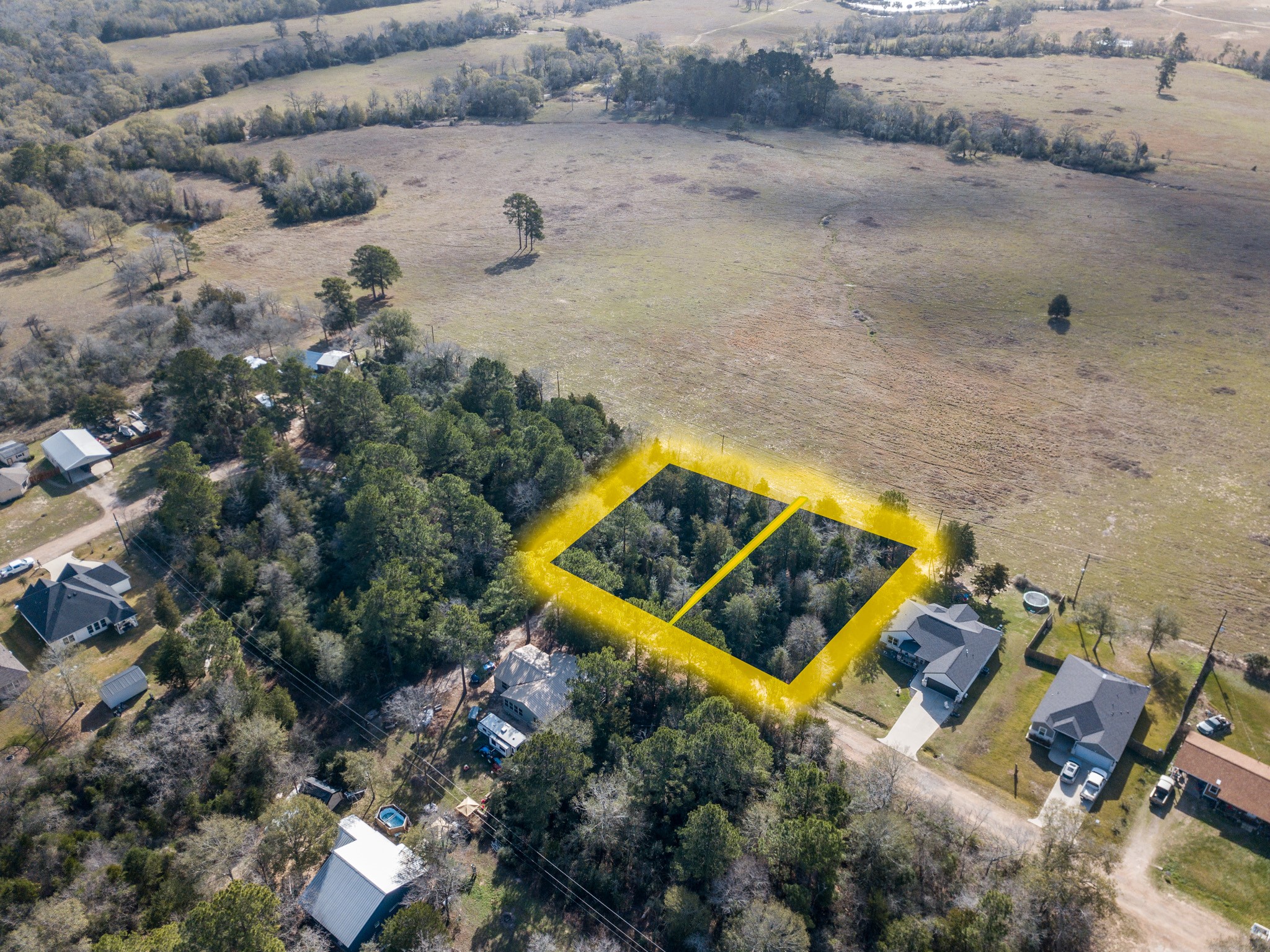 38044 Quail Drive Property Photo 4