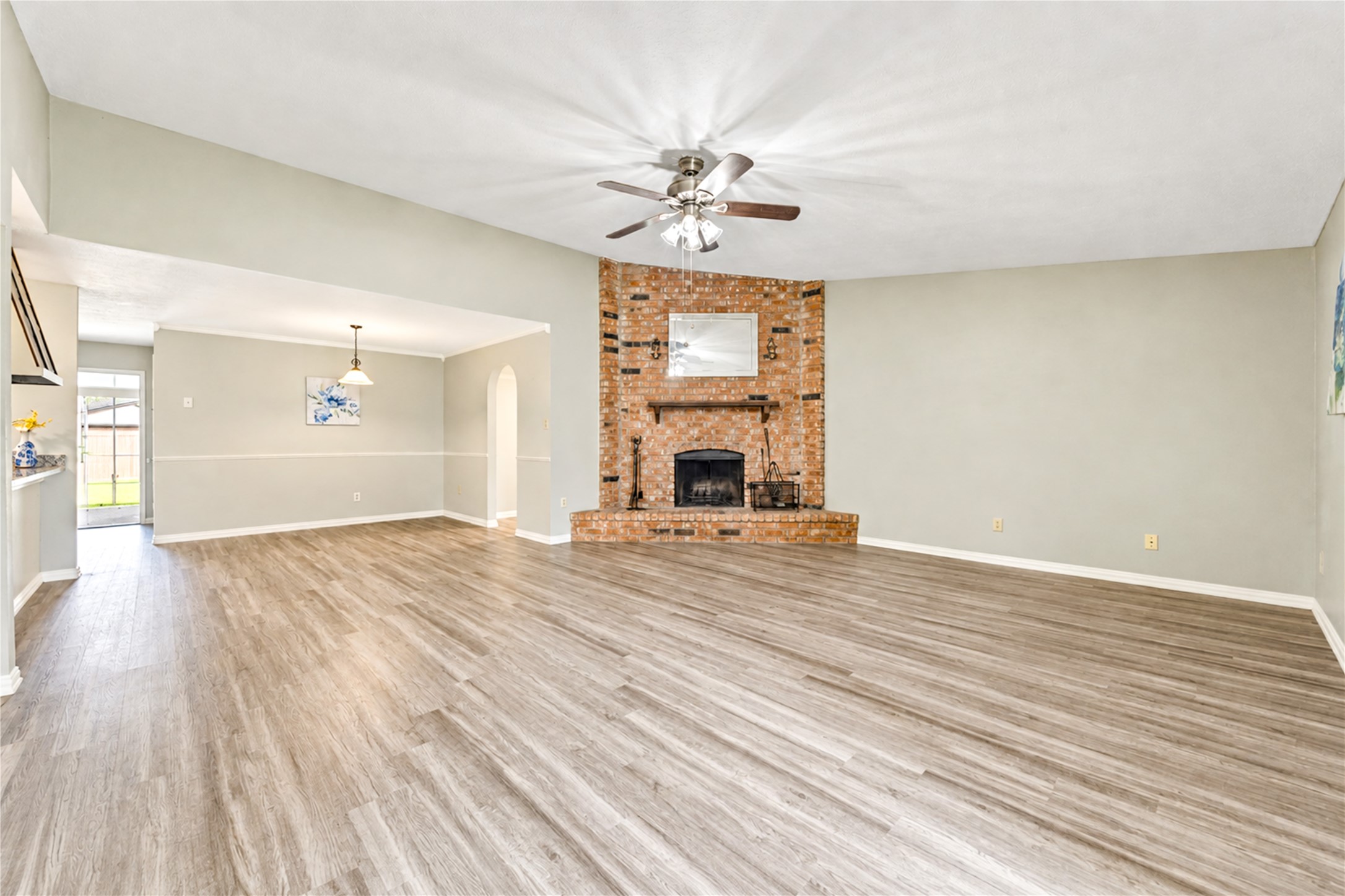 6741 Tara Drive Property Photo 6