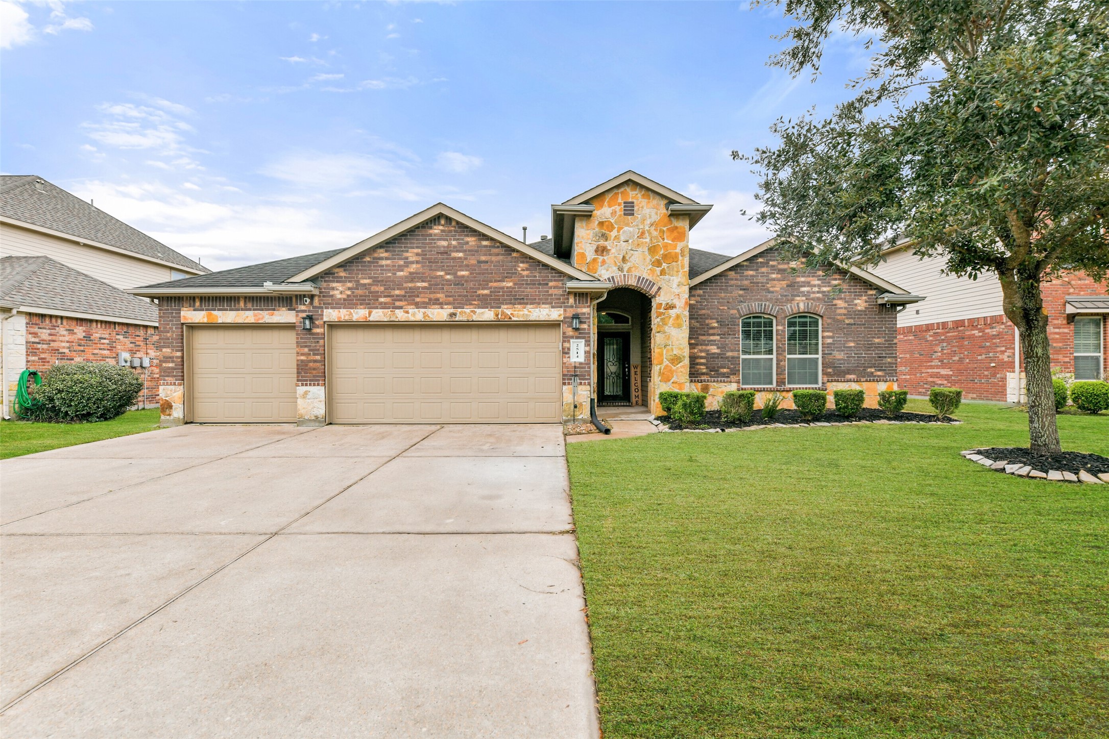 2514 Copper Fields Drive Property Photo 4