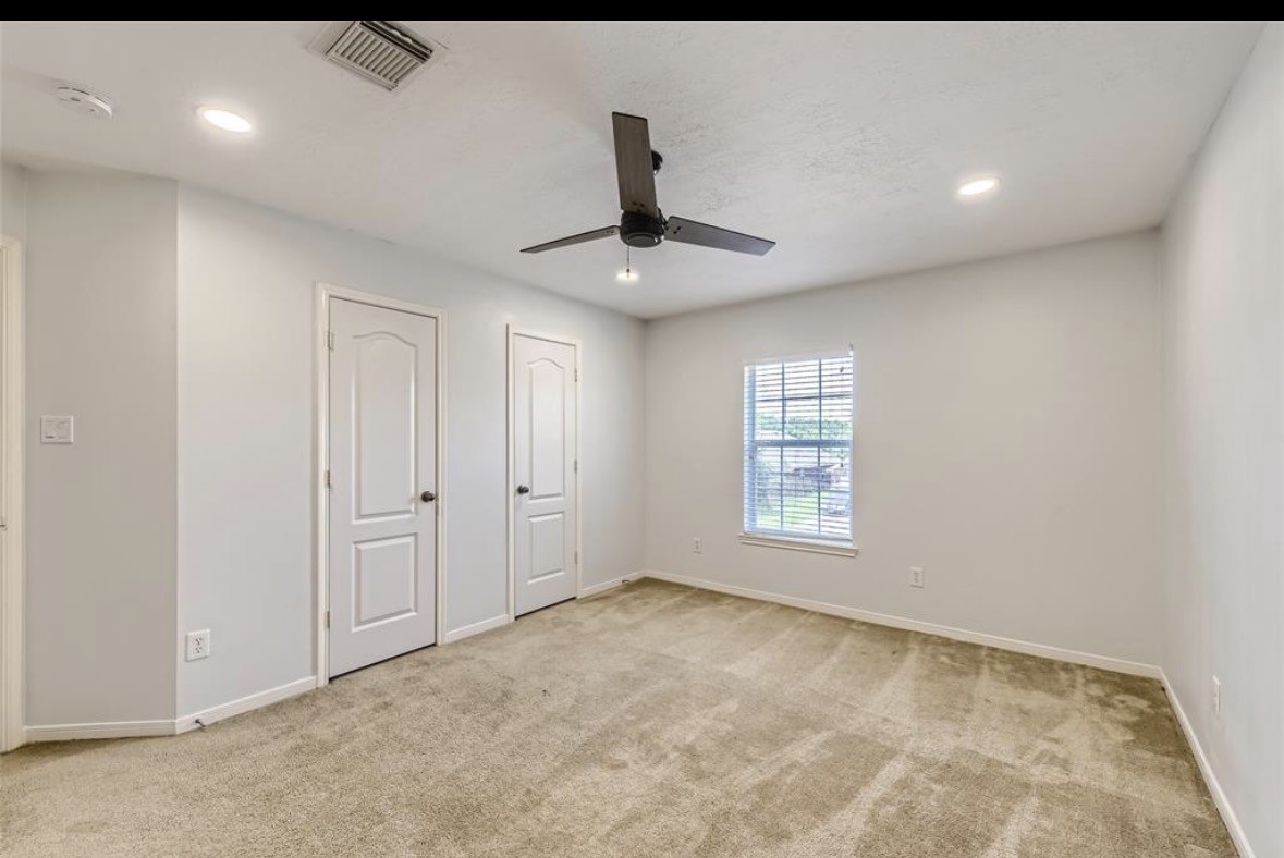 18919 Squirrel Oaks Drive Property Photo 30