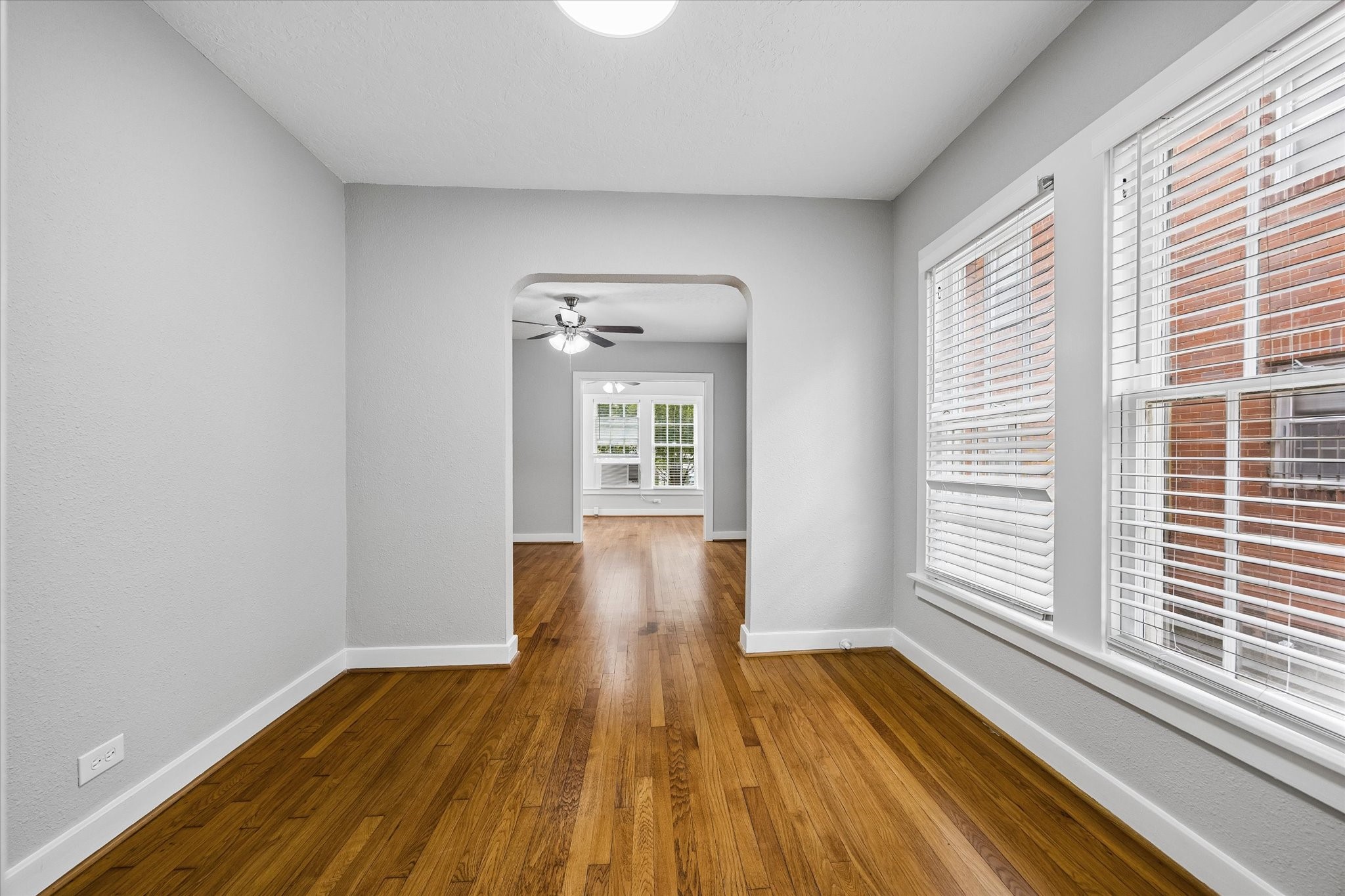 1812 W Alabama Street 2 Property Photo 3