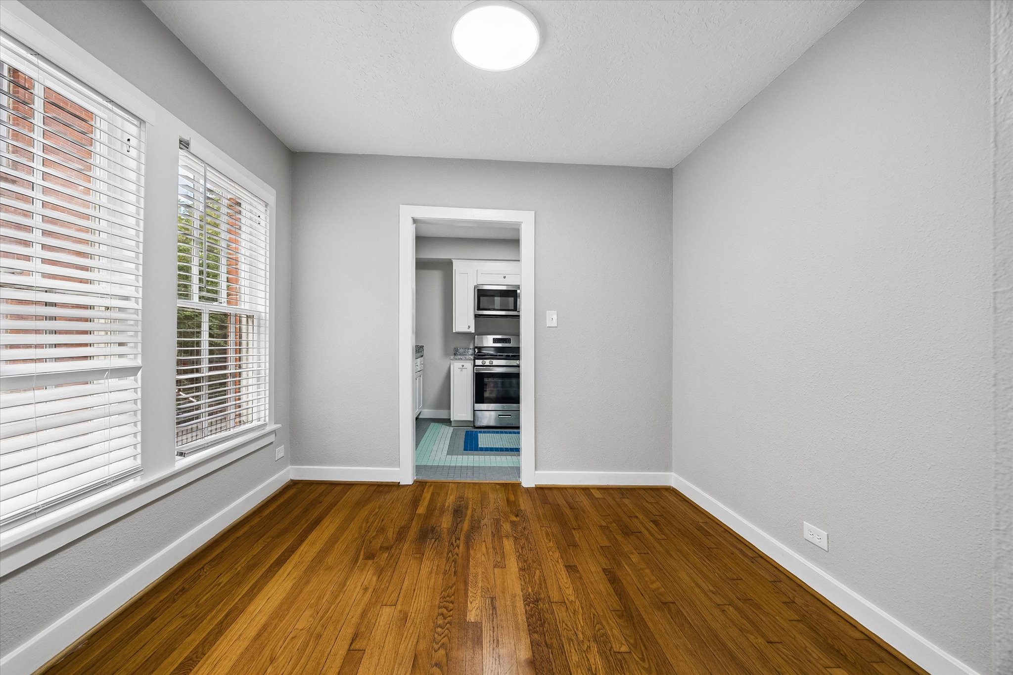 1812 W Alabama Street 2 Property Photo 4