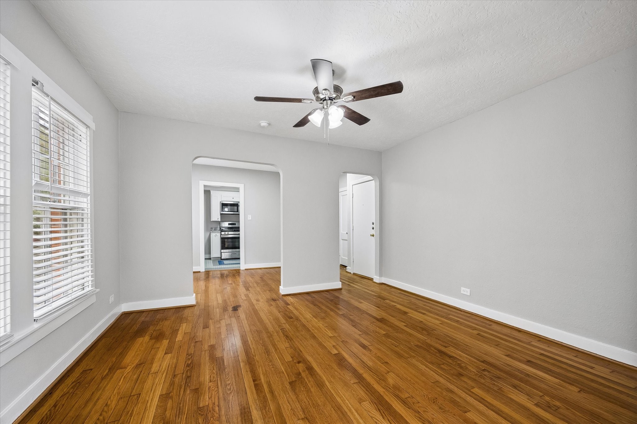 1812 W Alabama Street 2 Property Photo 6