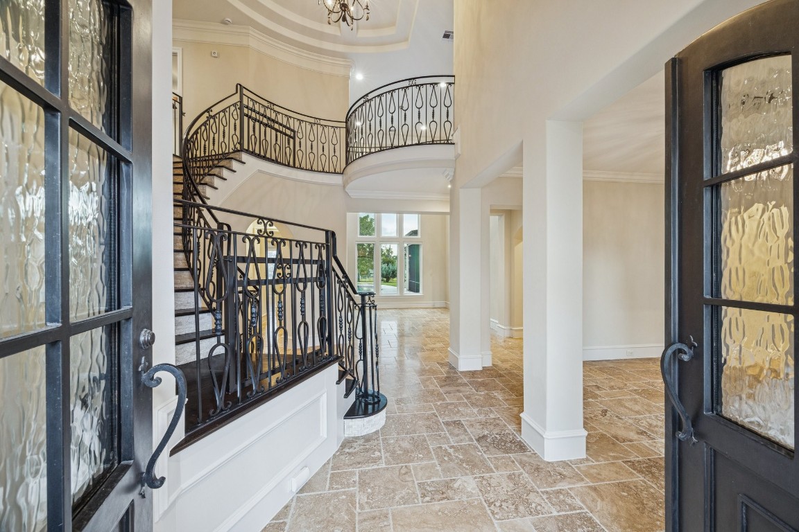 507 Constellation Boulevard Property Photo 4