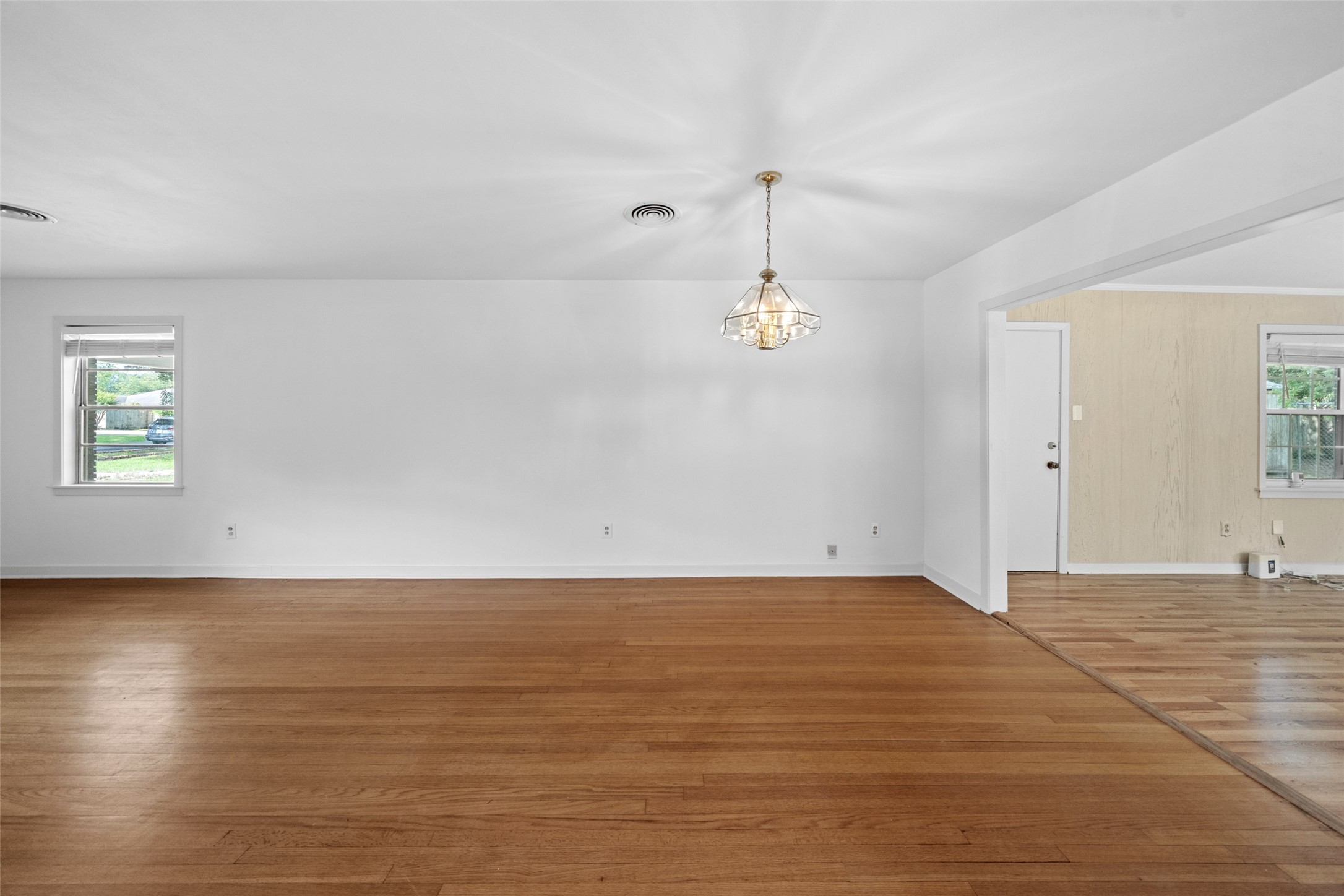 9302 Walterville Road Property Photo 8