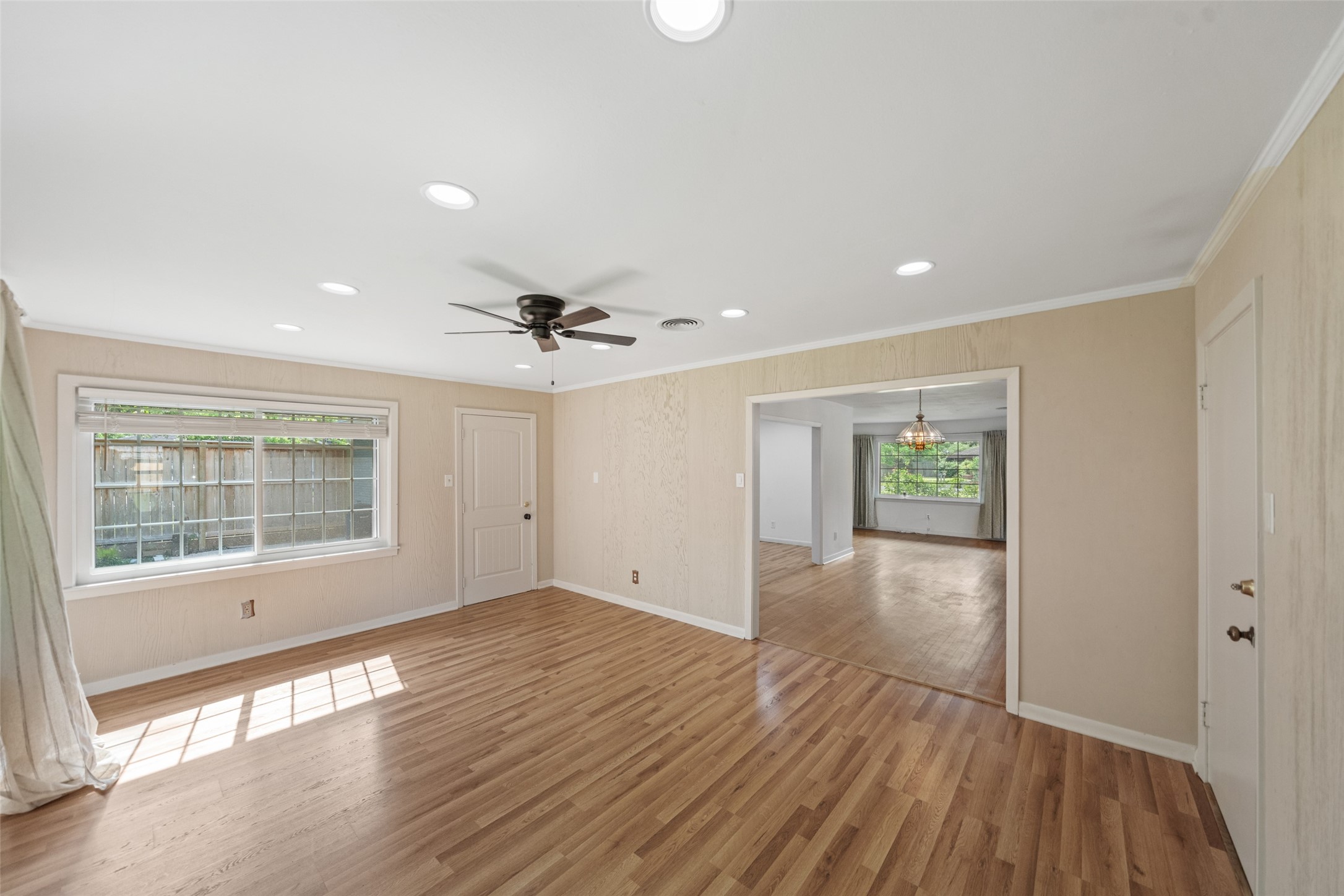 9302 Walterville Road Property Photo 13