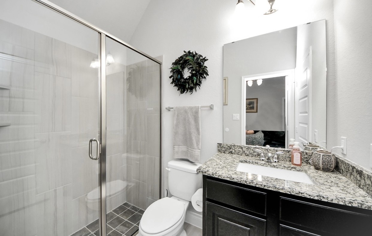 2302 Calm Channel Ct Property Photo 11