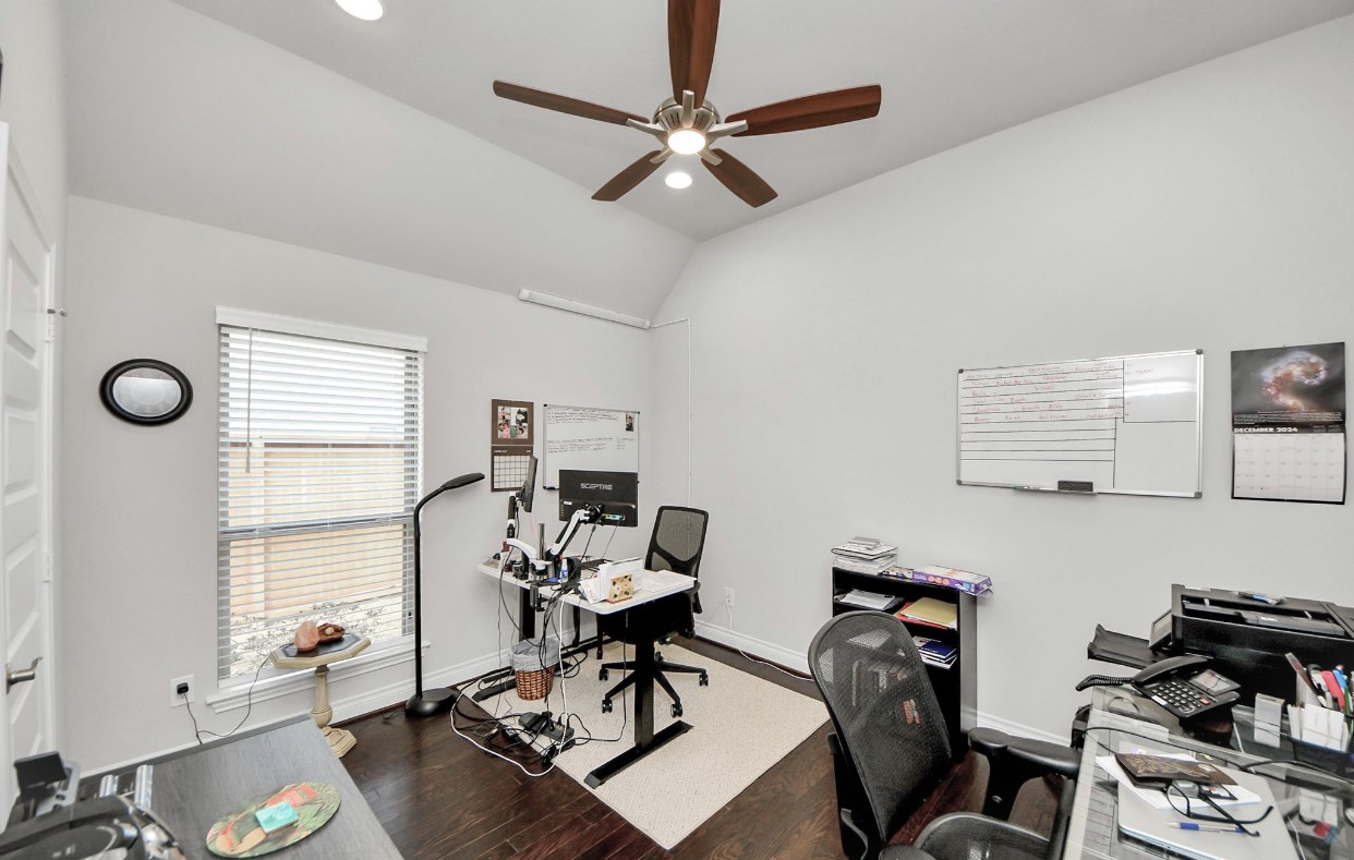2302 Calm Channel Ct Property Photo 12