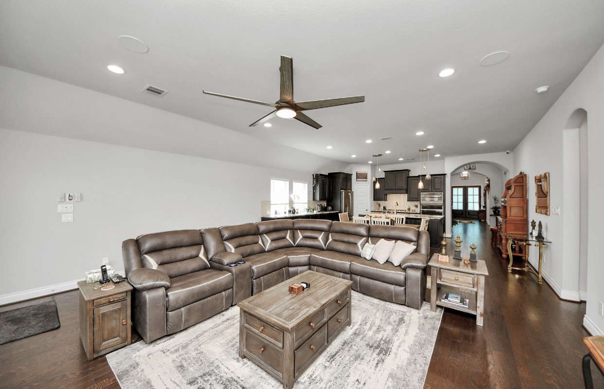2302 Calm Channel Ct Property Photo 22