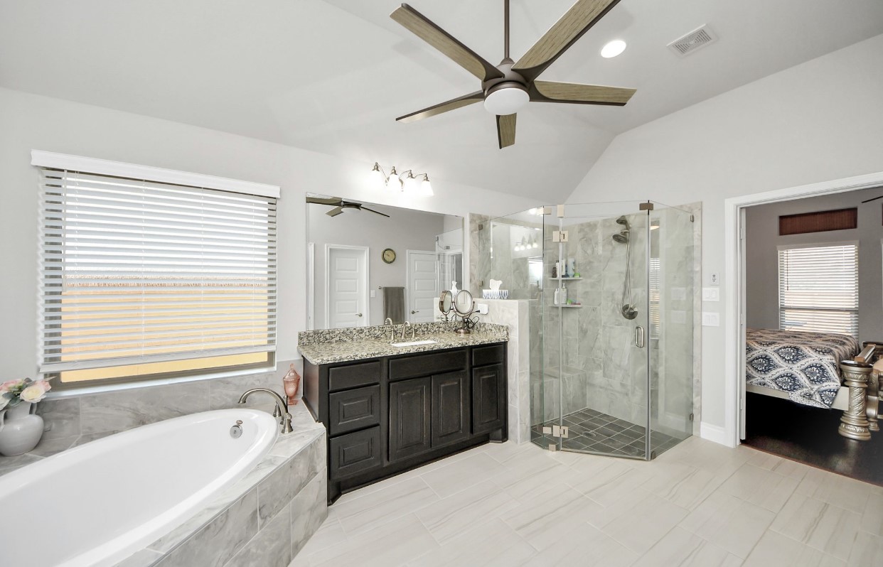 2302 Calm Channel Ct Property Photo 35