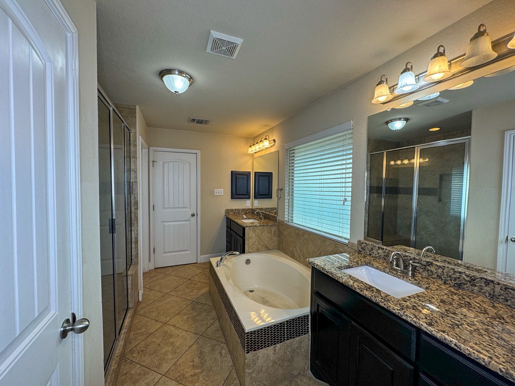 809 Alpino Property Photo 16