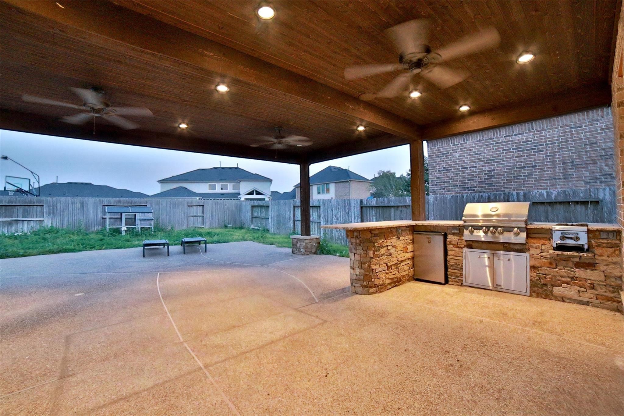 2403 Haven Hill Drive Property Photo 6