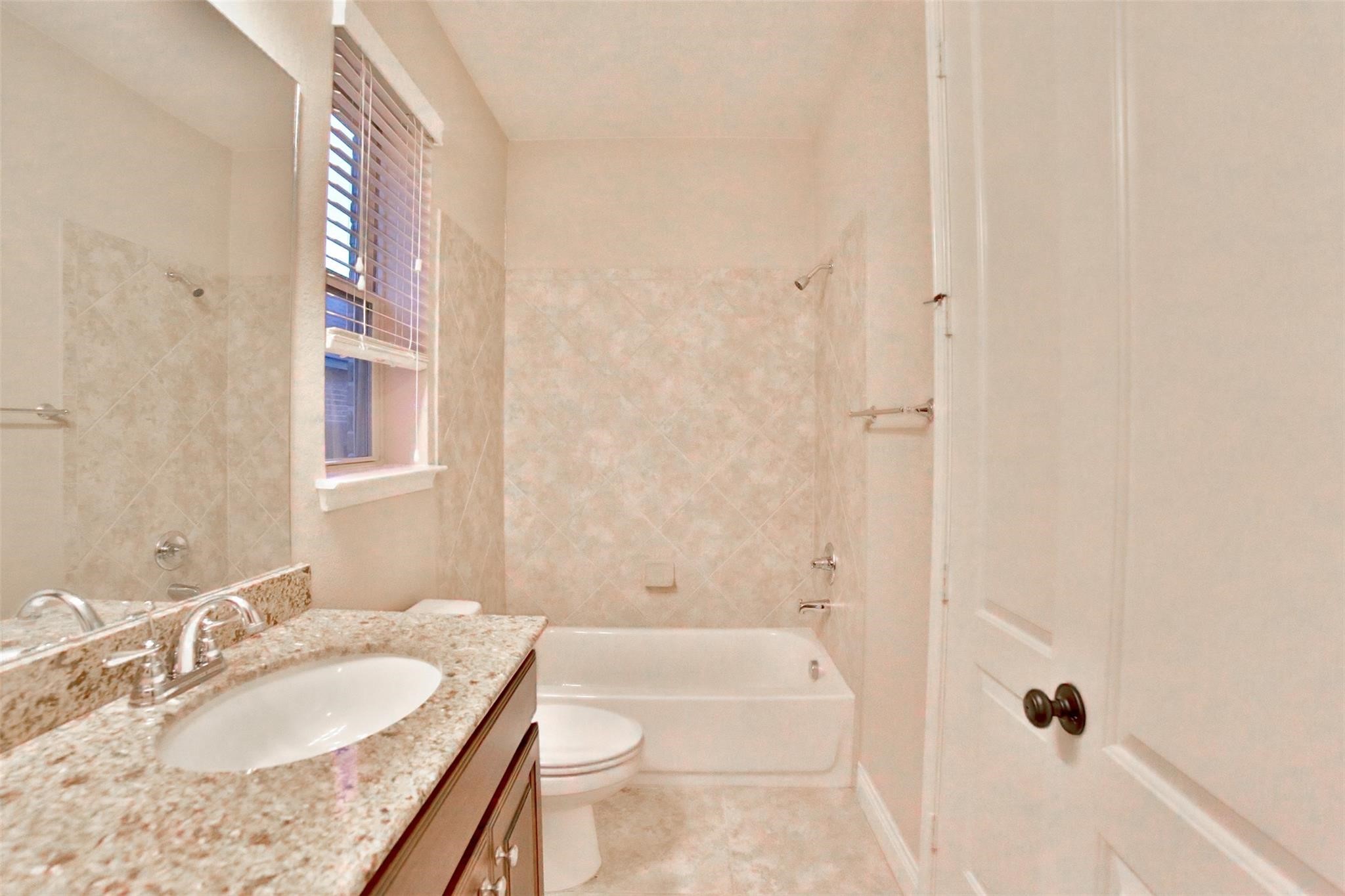 2403 Haven Hill Drive Property Photo 26
